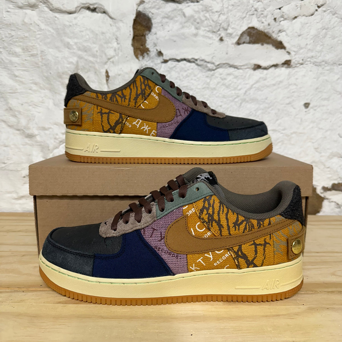 Nike Air Force 1 Low Travis Scott Cactus Jack Sz 10