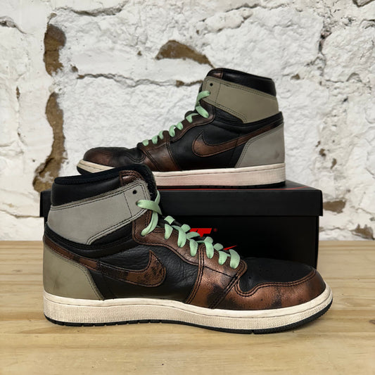 Air Jordan 1 High Shadow Patina Sz 9