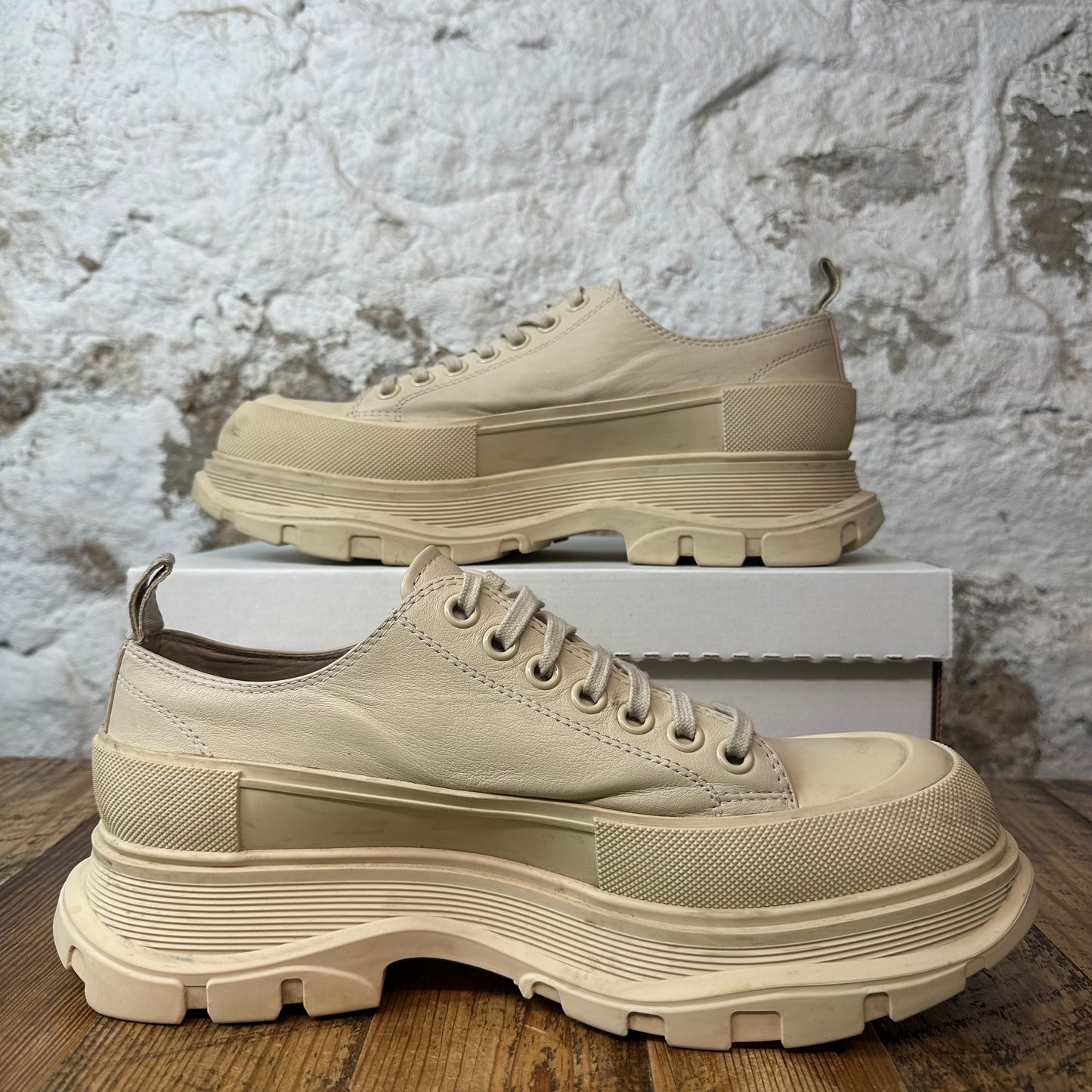 Alexander Mcqueen Tan Tread Boot Low Sz 11 (44) No Box