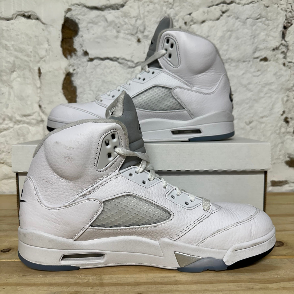 Air Jordan 5 White Metallic (2026) Sz 10