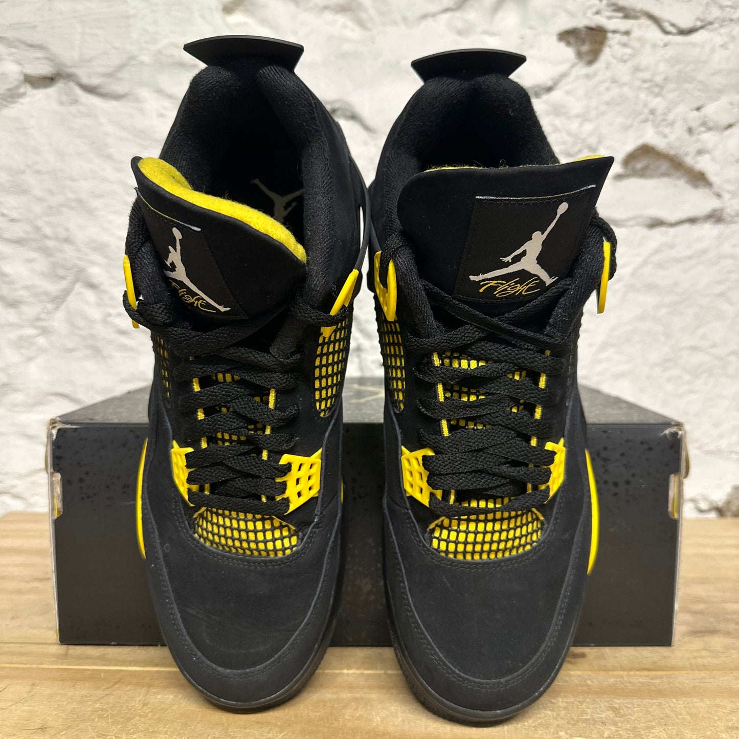 Air Jordan 4 Thunder (2023) Sz 12
