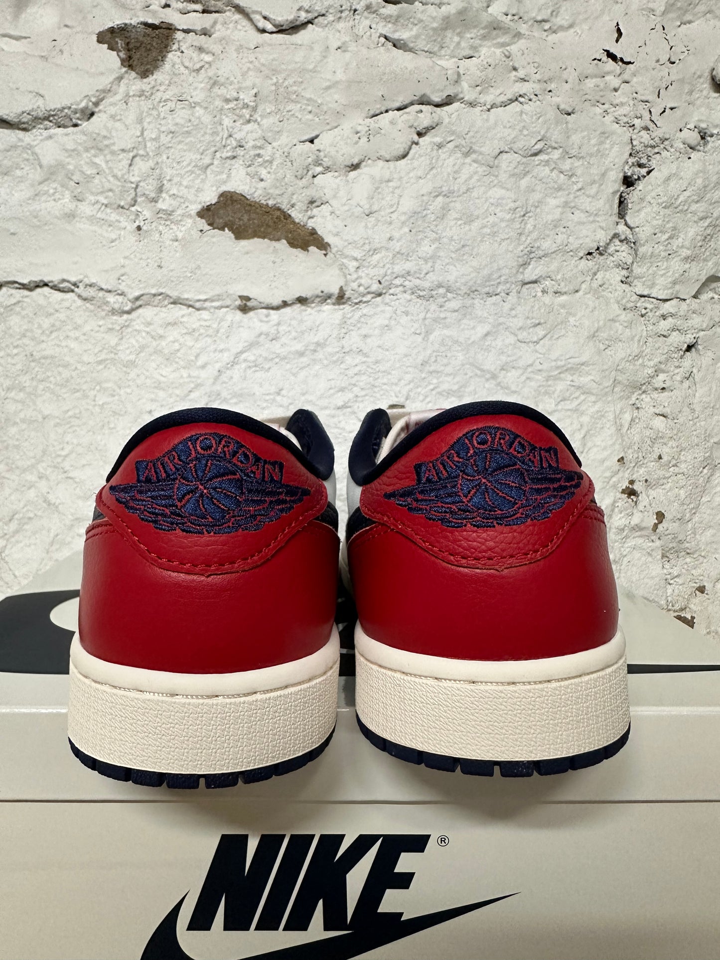 Air Jordan 1 Low Howard University Sz 9 DS