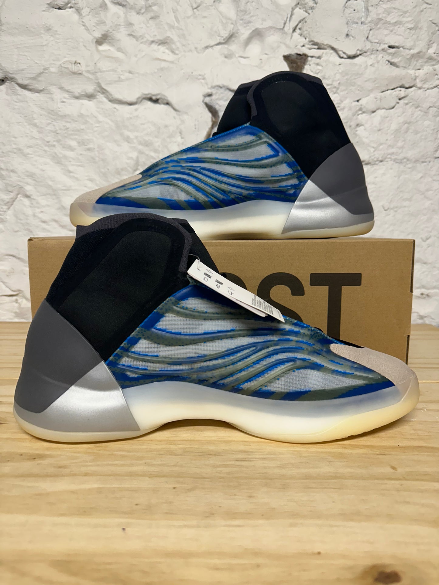 Yeezy BSKTBL Frozen Blue Sz 14 DS