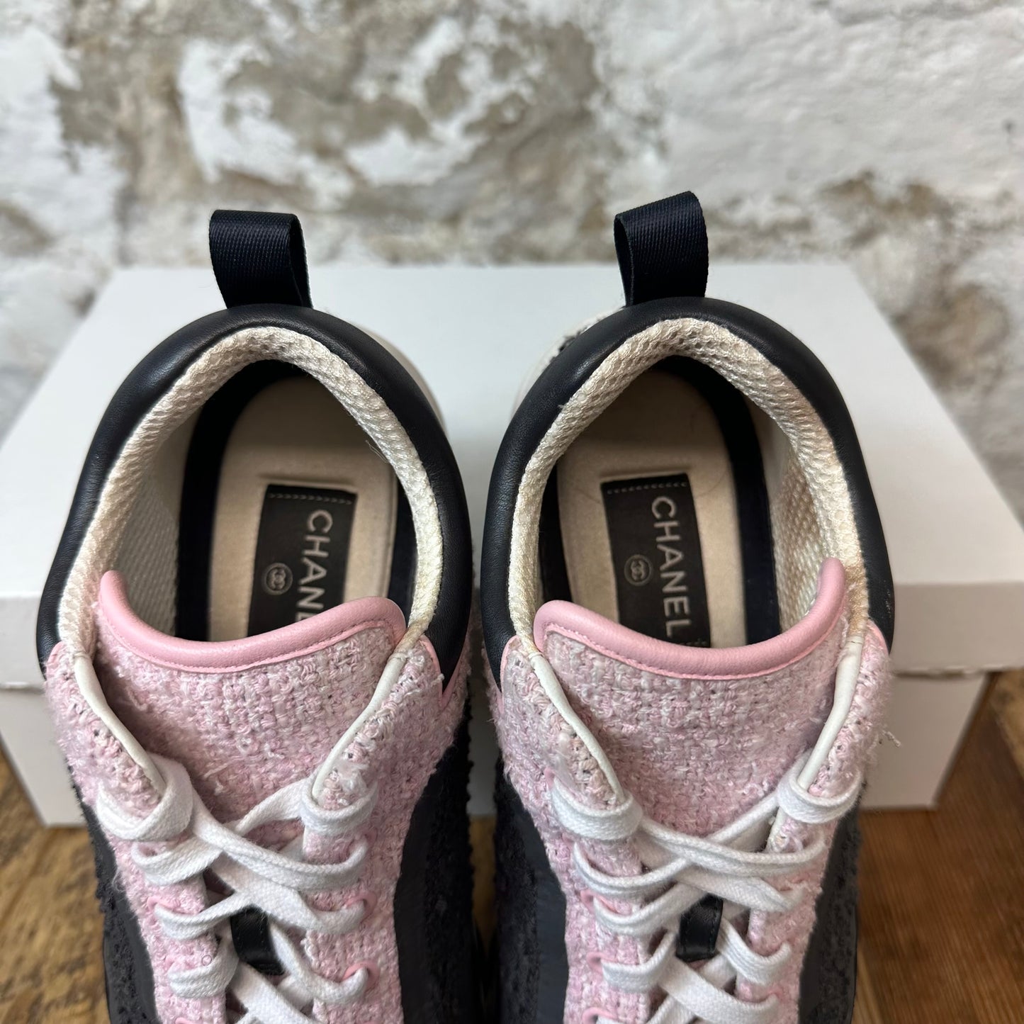 Chanel Pink Gray Tweed CC Trainer Sz 6.5 (39.5)