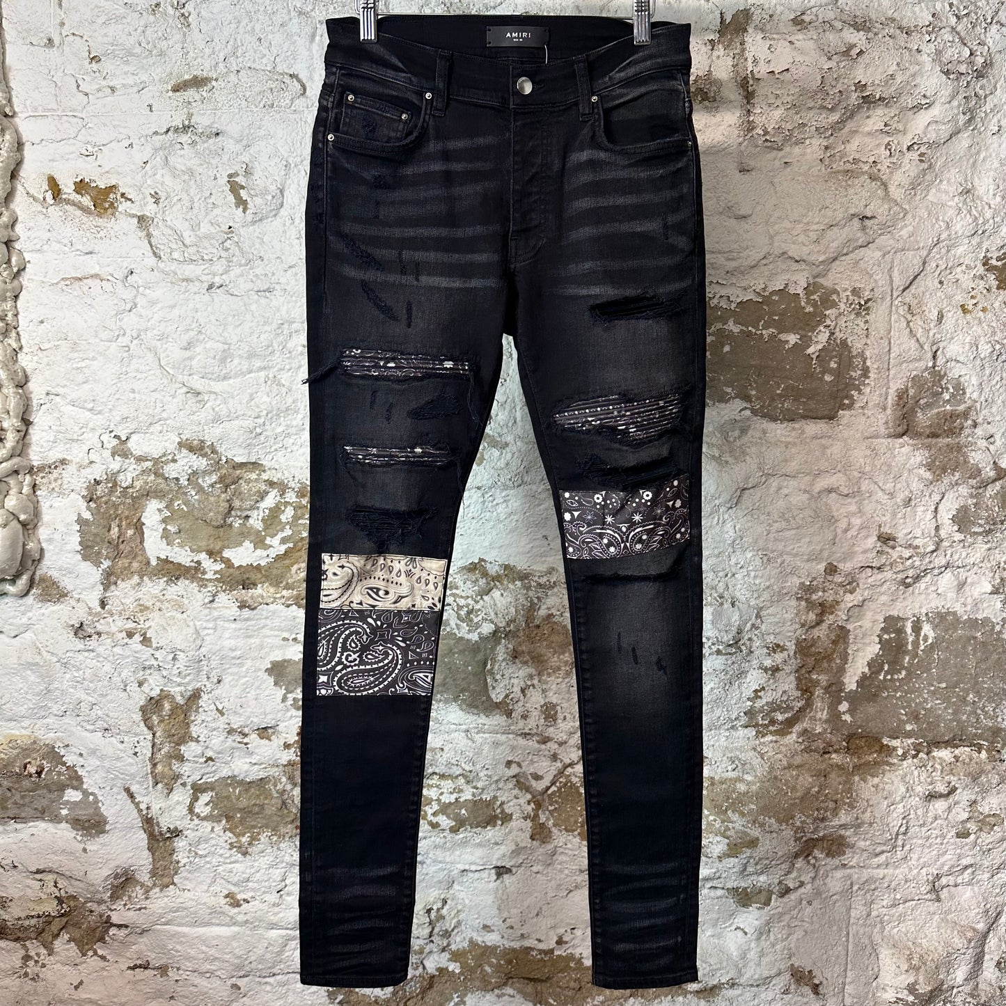 Amiri MX1 Grey Art Patch Black Denim Jeans Sz 28