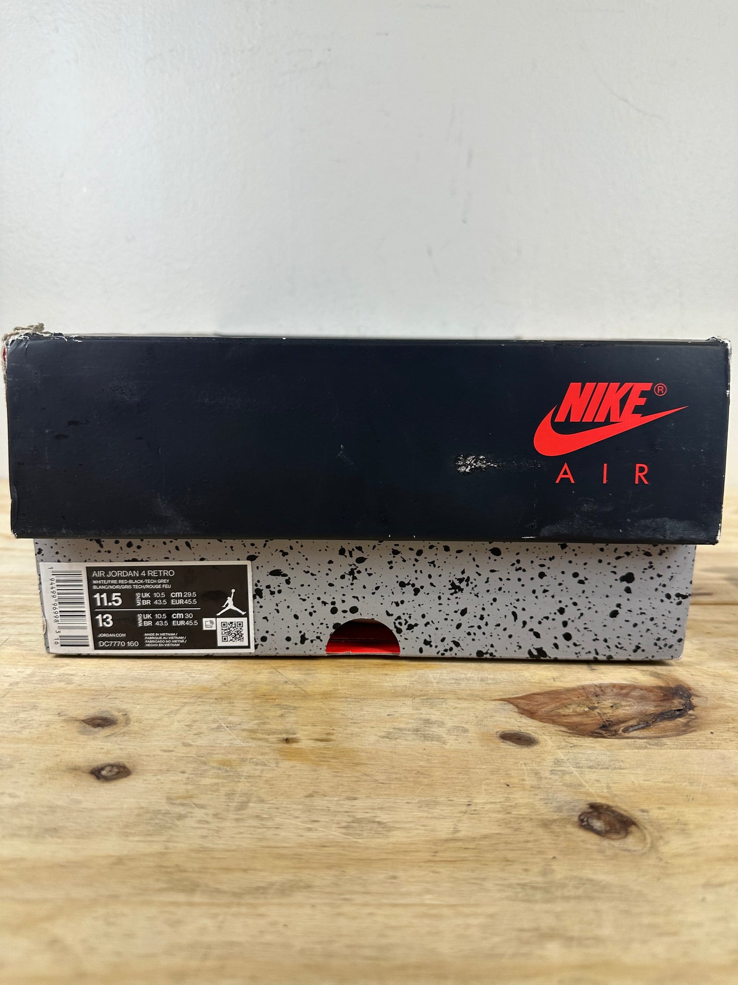 Air Jordan 4 Fire Red (2020) Sz 11.5 DS