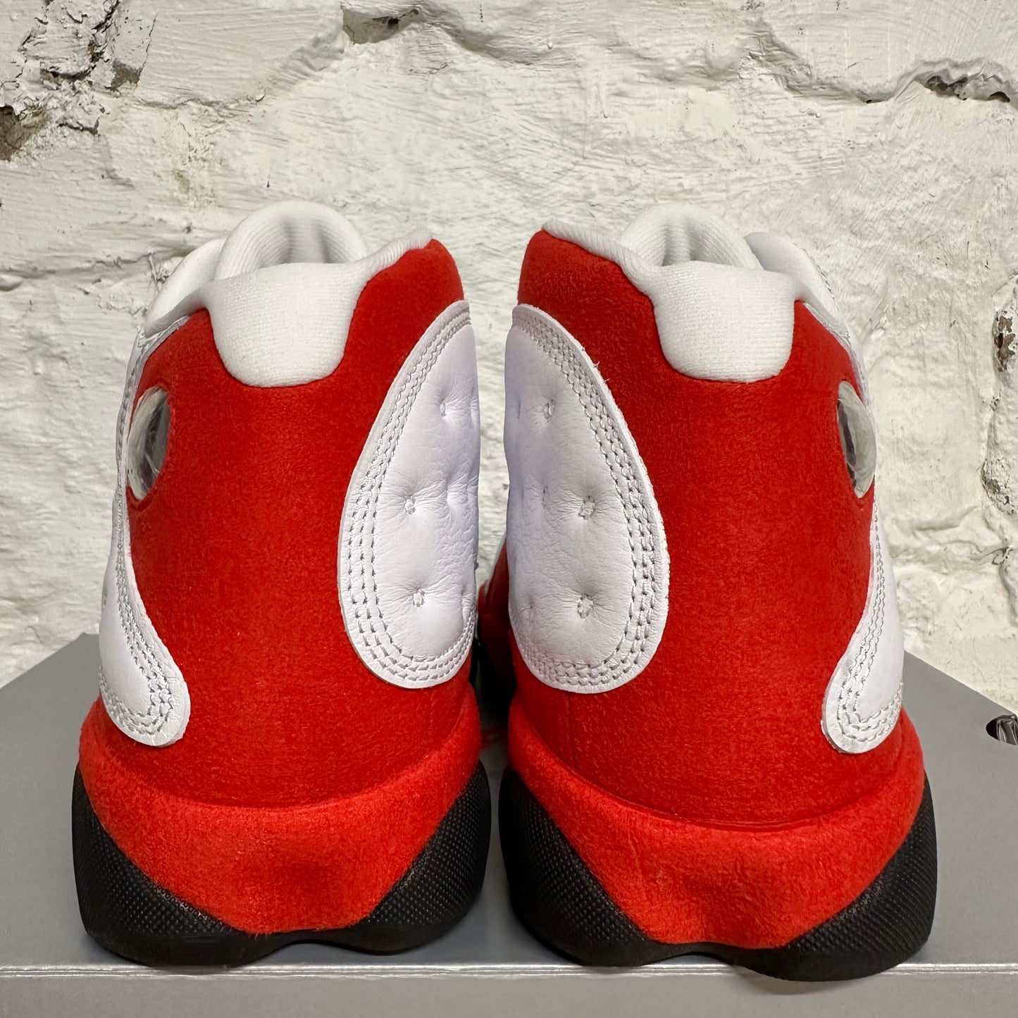 Air Jordan 13 Chicago (2026) Sz 9.5 DS