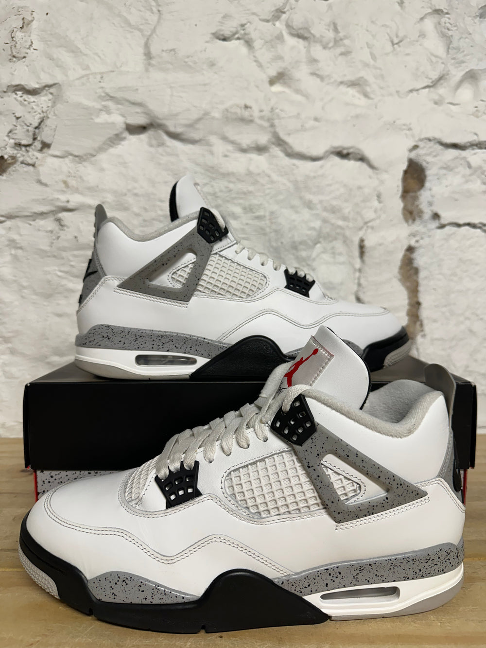 Air Jordan 4 White Cement Sz 11