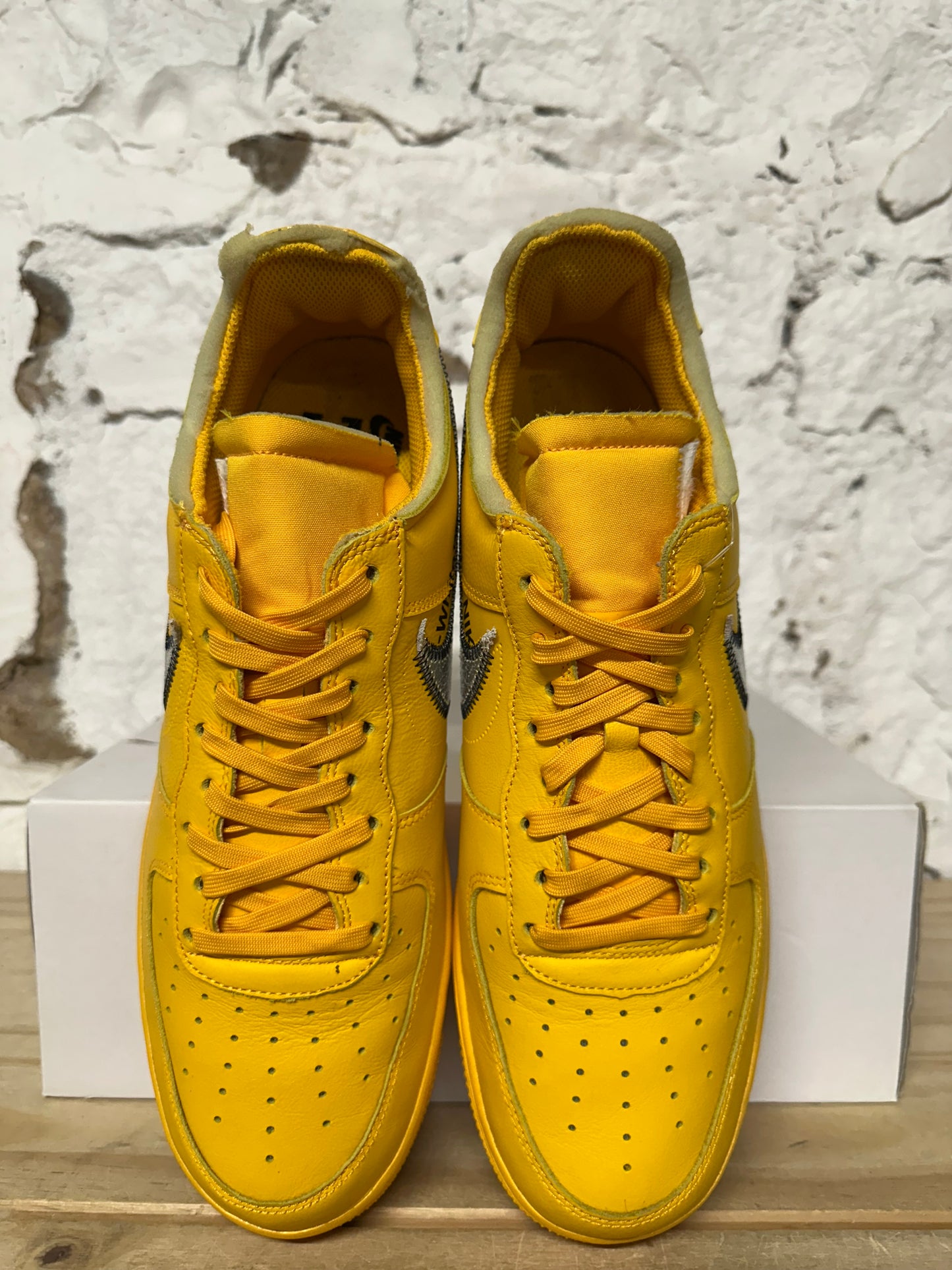 Nike Air Force 1 Low Off-White ICA Lemonade Sz 11.5