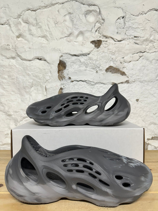 Yeezy Foam Runner MX Granite Sz 11