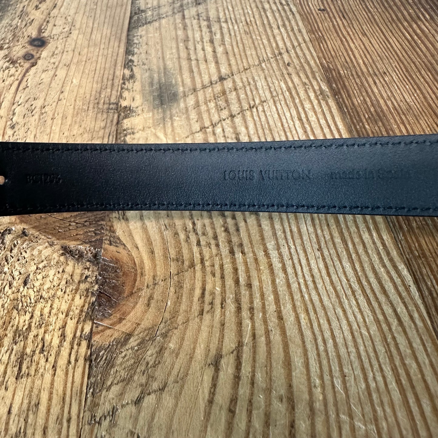 Louis Vuitton Graphite Slim Bracelet Sz 21 W/ Box