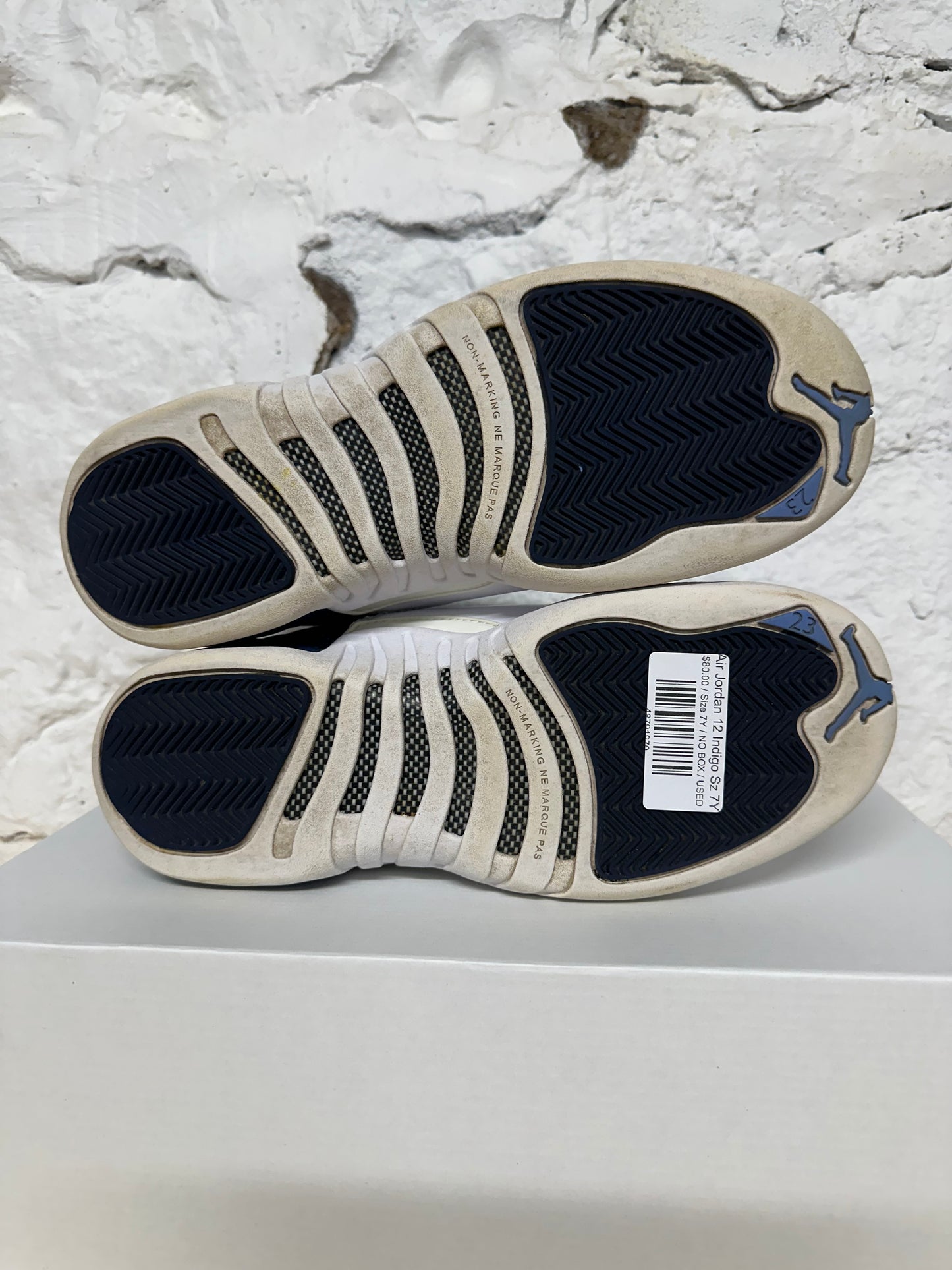 Air Jordan 12 Indigo Sz 7Y