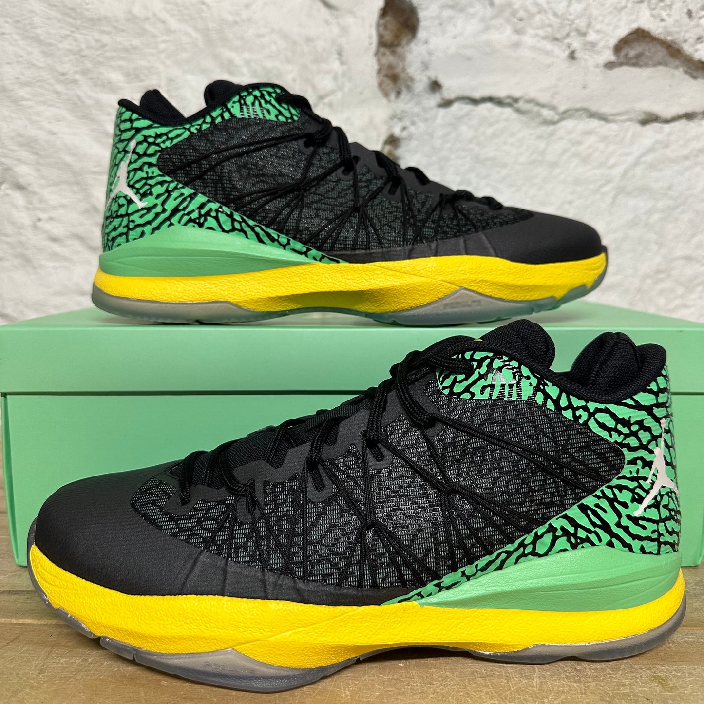 Air Jordan Brazil World Cup Pack AJ6/CP3 III Sz 8.5 DS