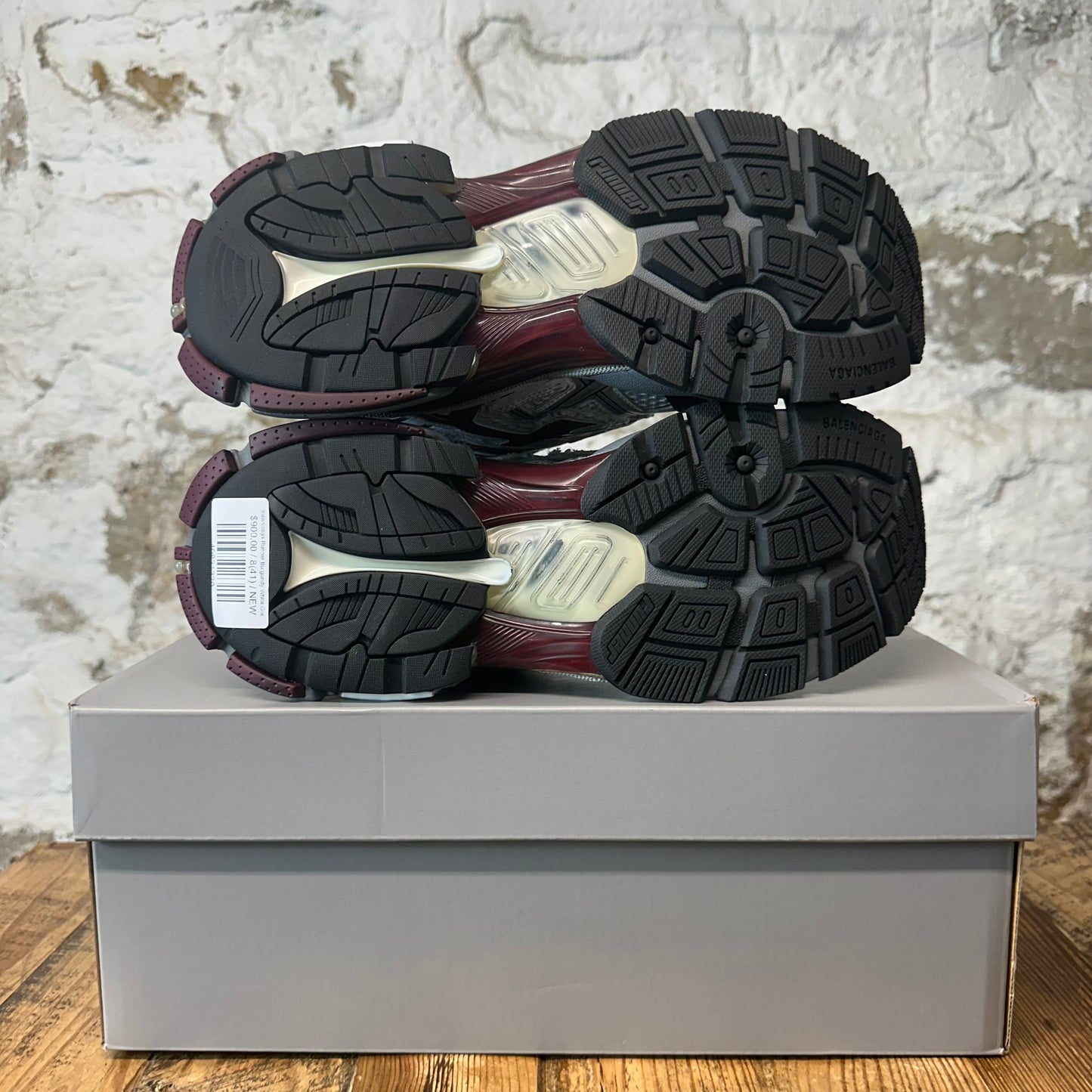 Balenciaga Runner Burgundy White Grey Sneaker DS