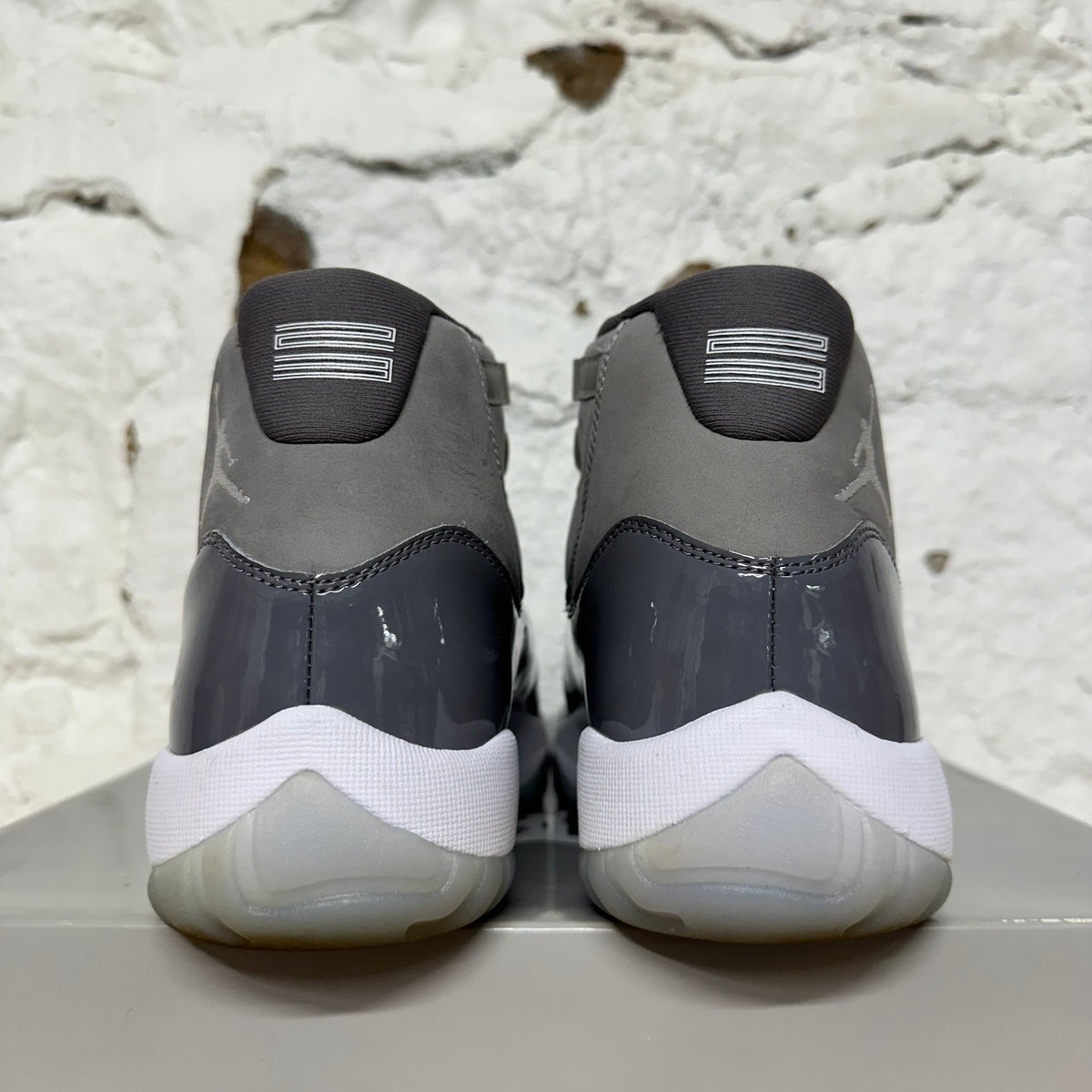Air Jordan 11 High Cool Grey (2021) Sz 9