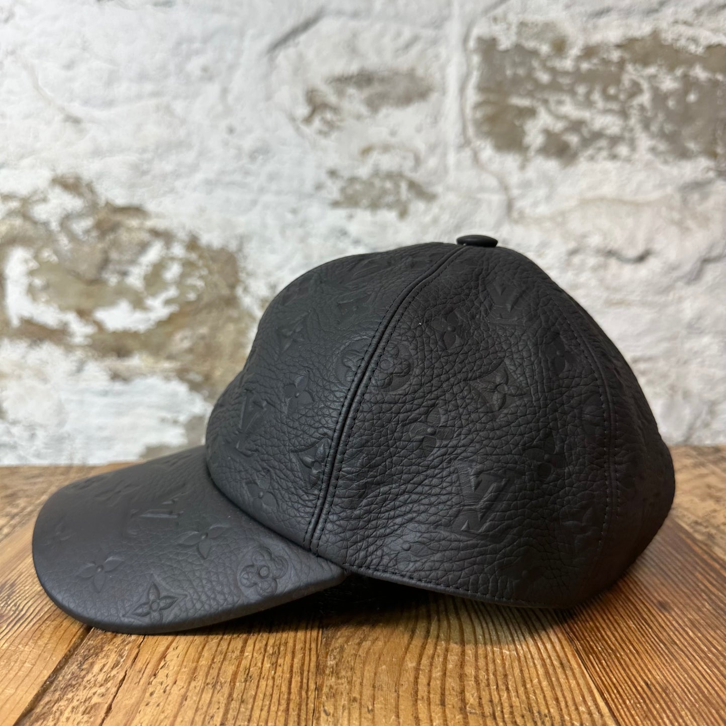 Louis Vuitton Black Monogram Empreinte Leather Hat Sz (60)