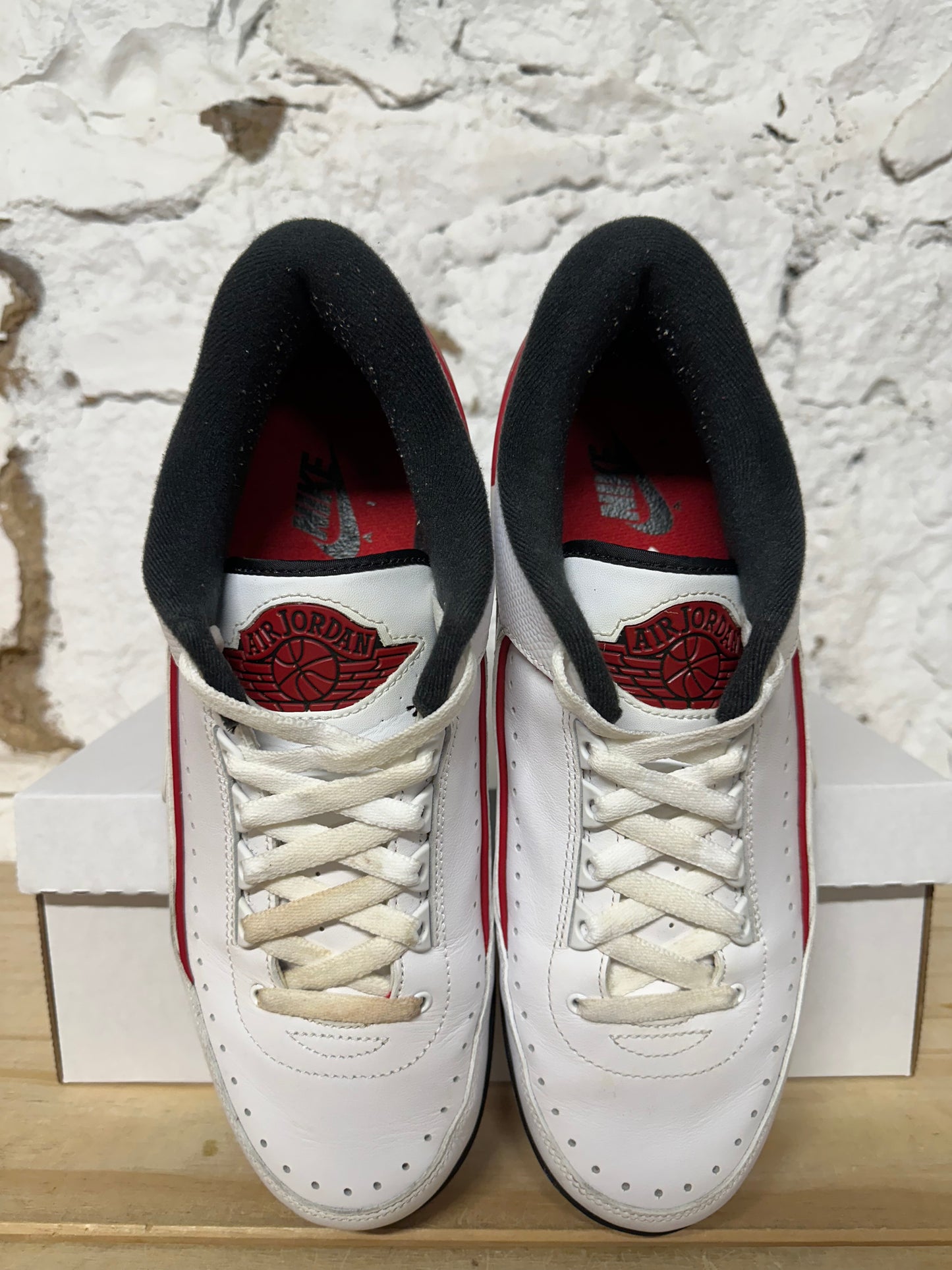Air Jordan 2 Low Chicago Sz 11