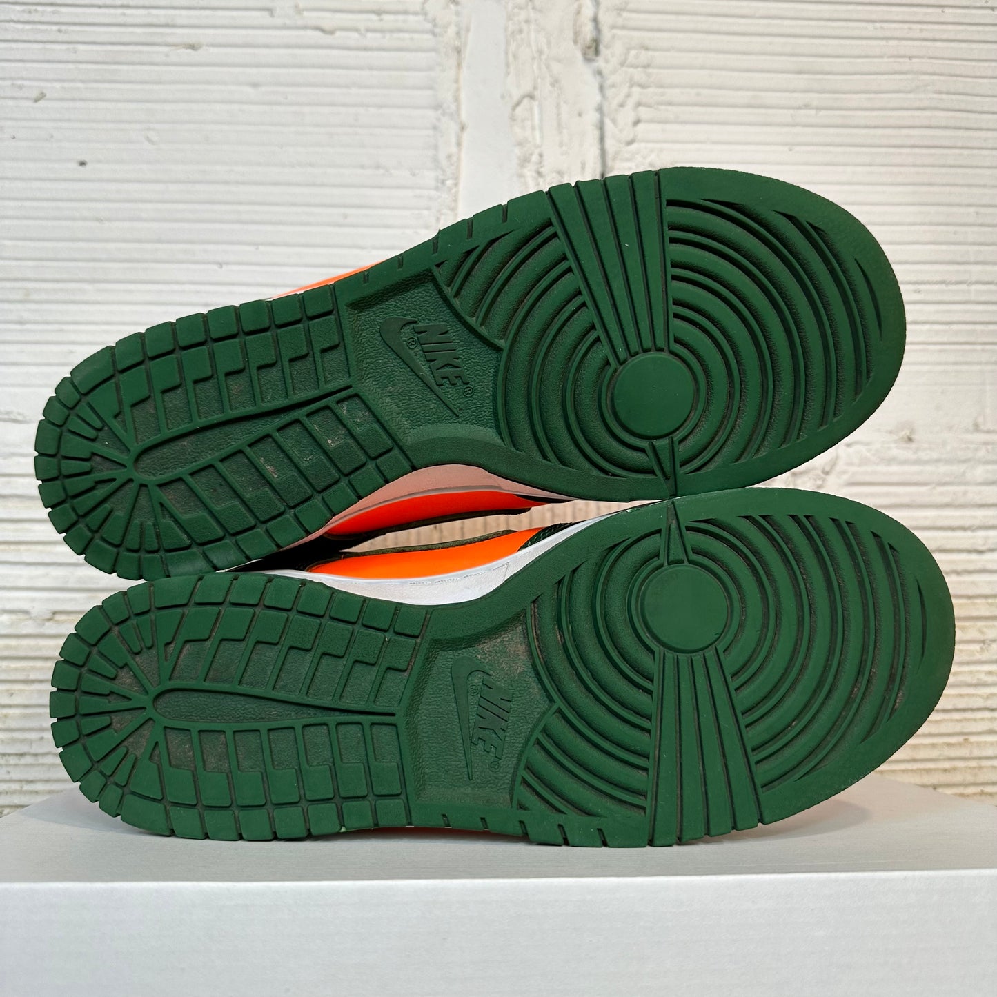 Nike Dunk Low Miami Sz 9