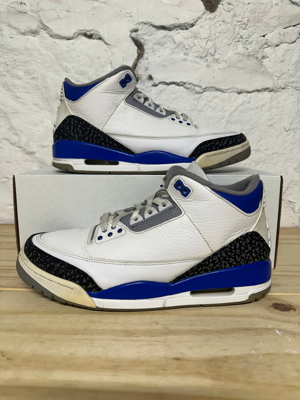Air Jordan 3 Racer Blue Sz 9.5
