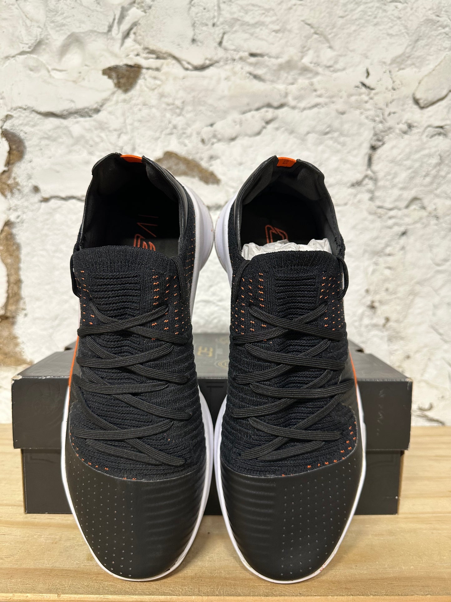 Under Armour Curry 4 Low San Fransicsco Giants Sz 10.5 DS