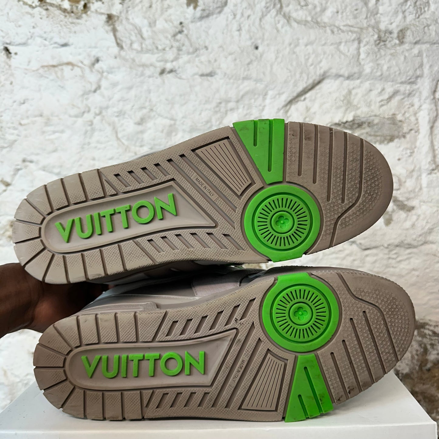 Louis Vuitton Colm Dillane Green Gray Skate Sz 10.5 (9LV) No Box