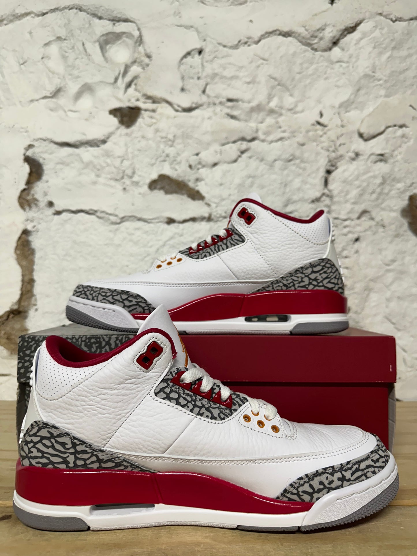 Air Jordan 3 Cardinal Sz 8