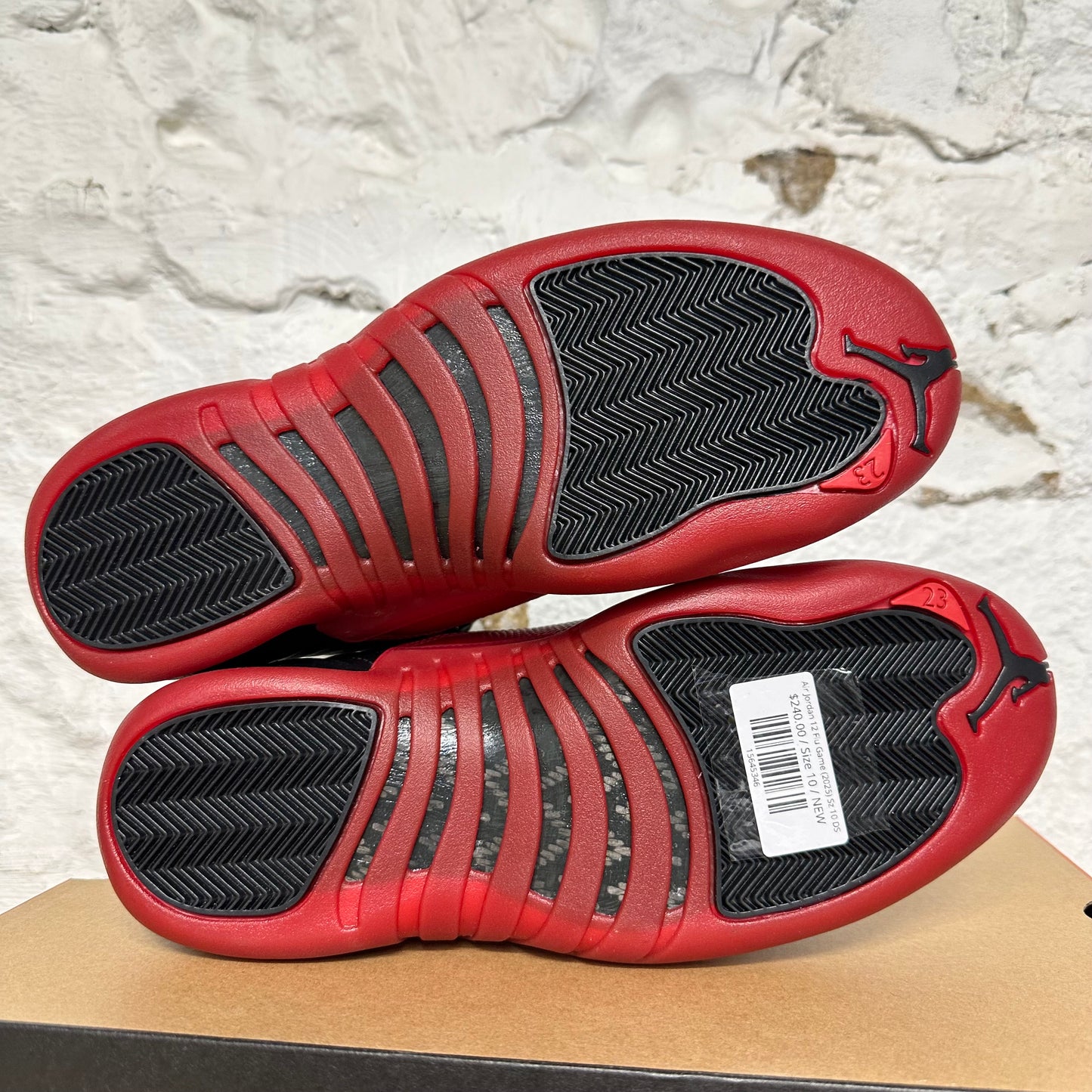 Air Jordan 12 Flu Game (2025) Sz 10 DS