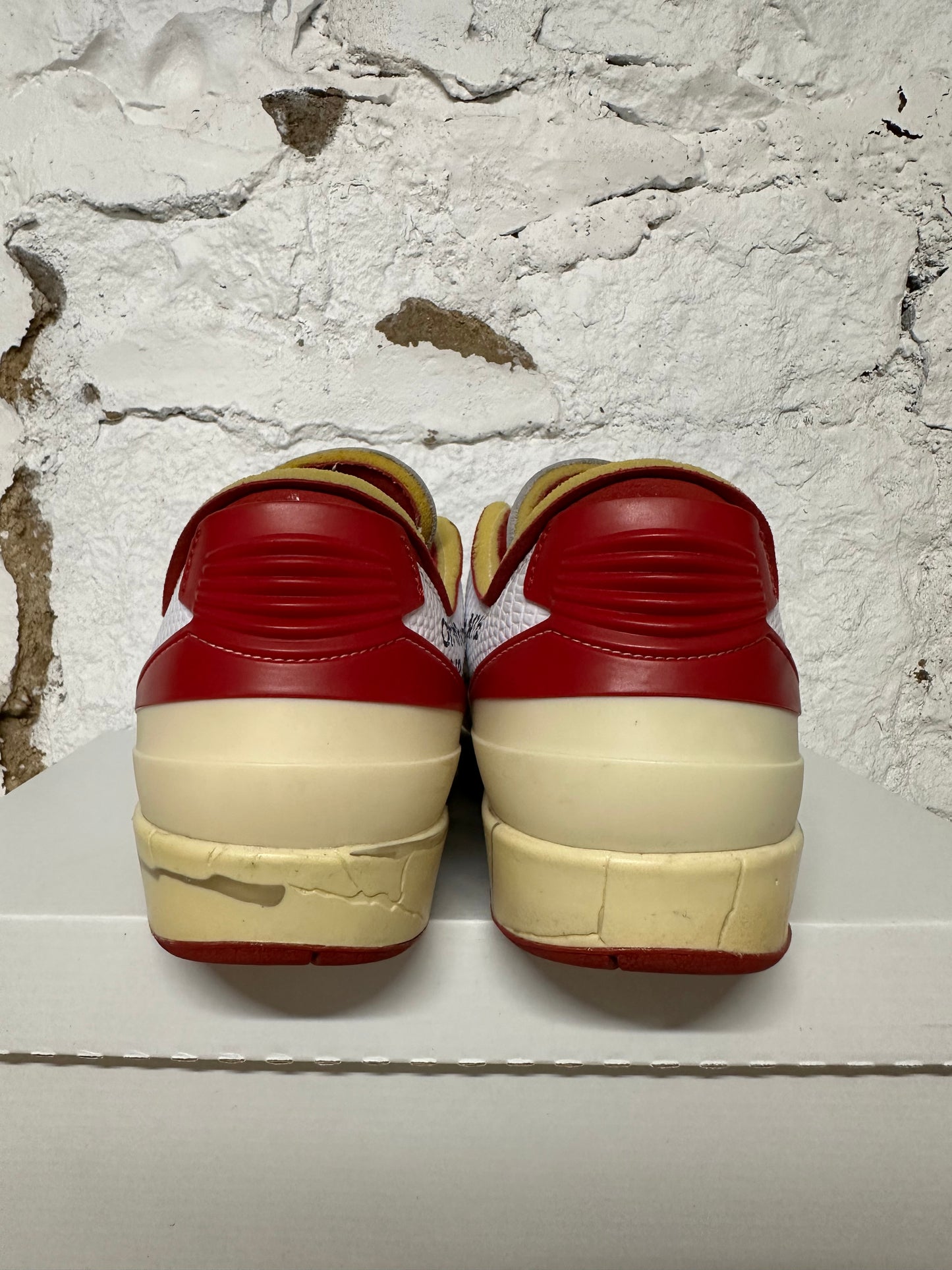 Air Jordan 2 Low Off-White Chicago Sz 8