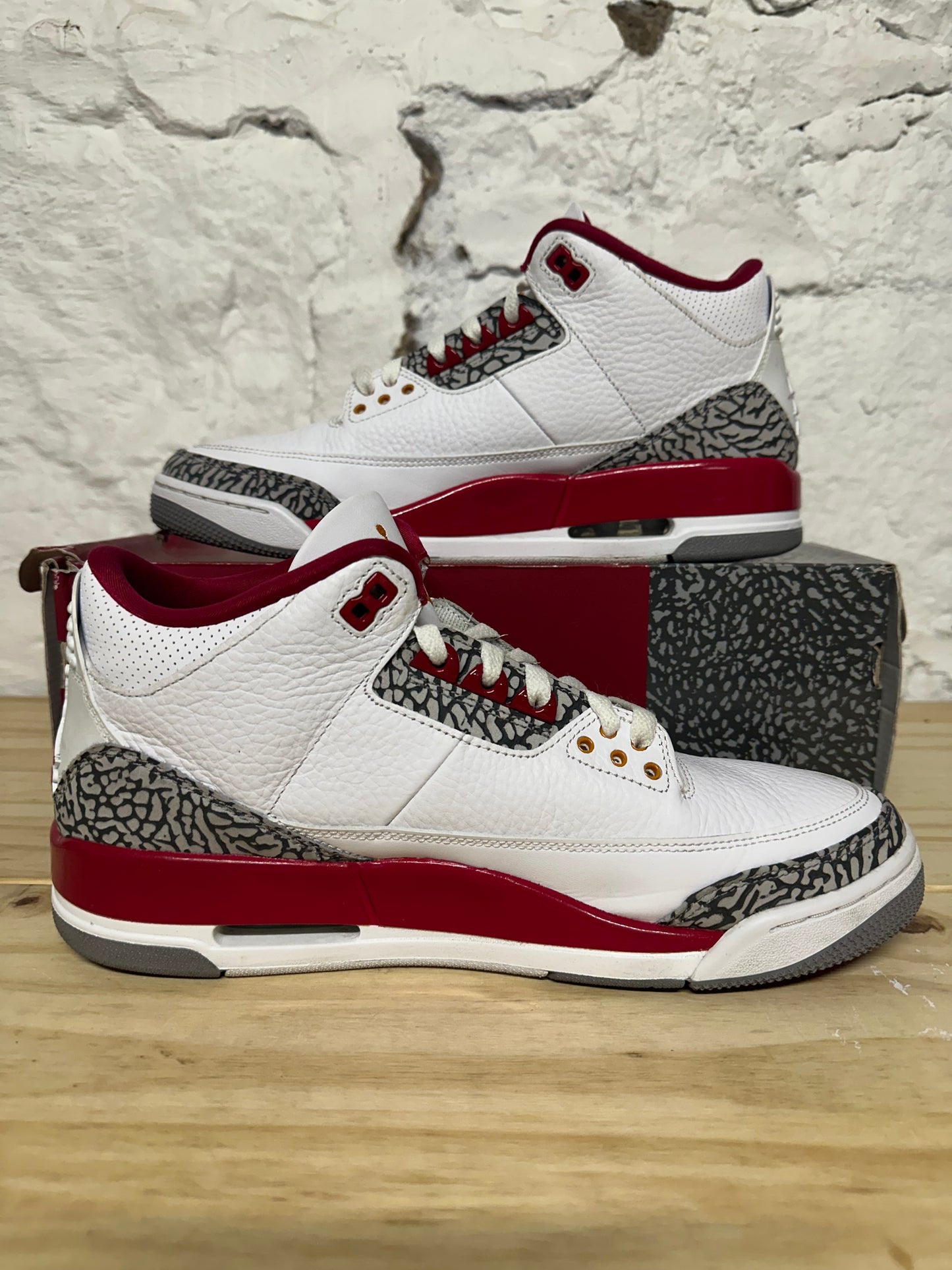 Air Jordan 3 Cardinal Sz 11