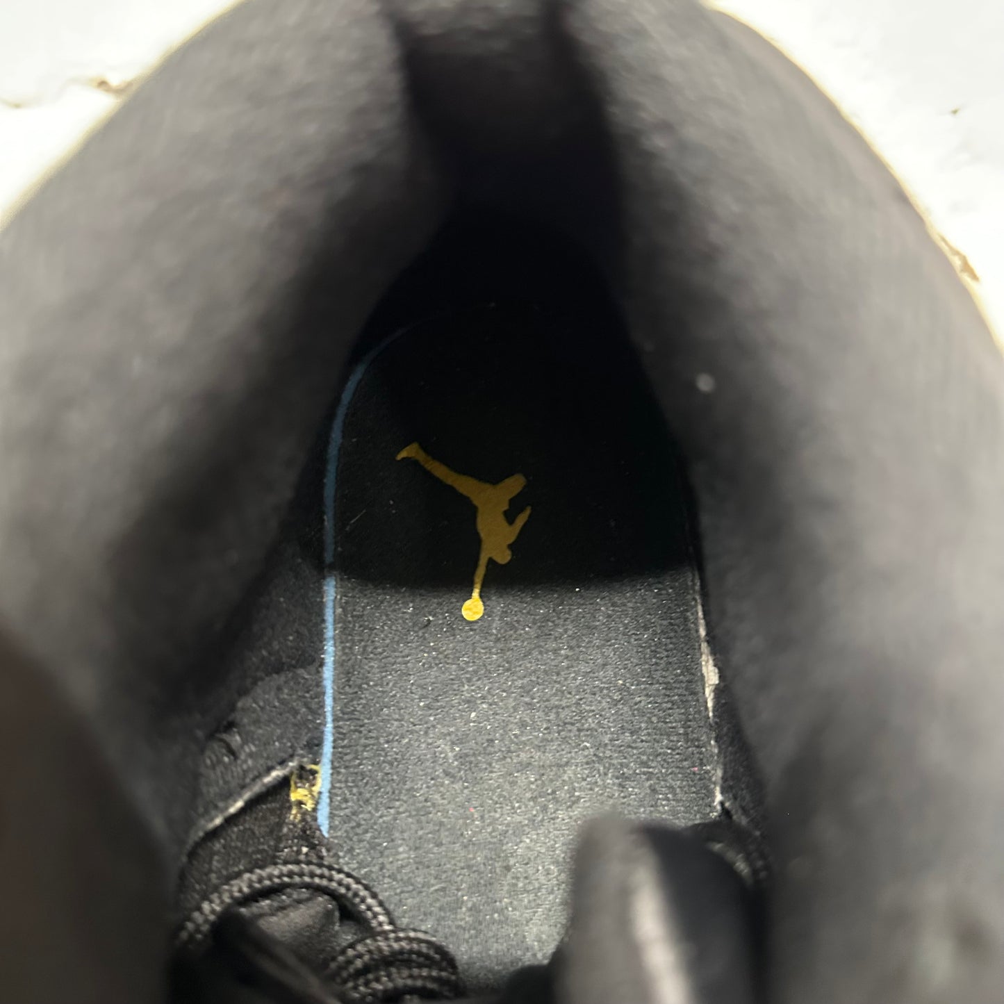 Air Jordan 12 University Gold Sz 12