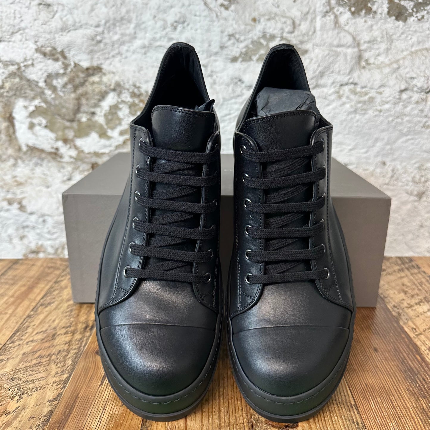 Rick Owens Triple Black Hollywood Low Sneaker DS
