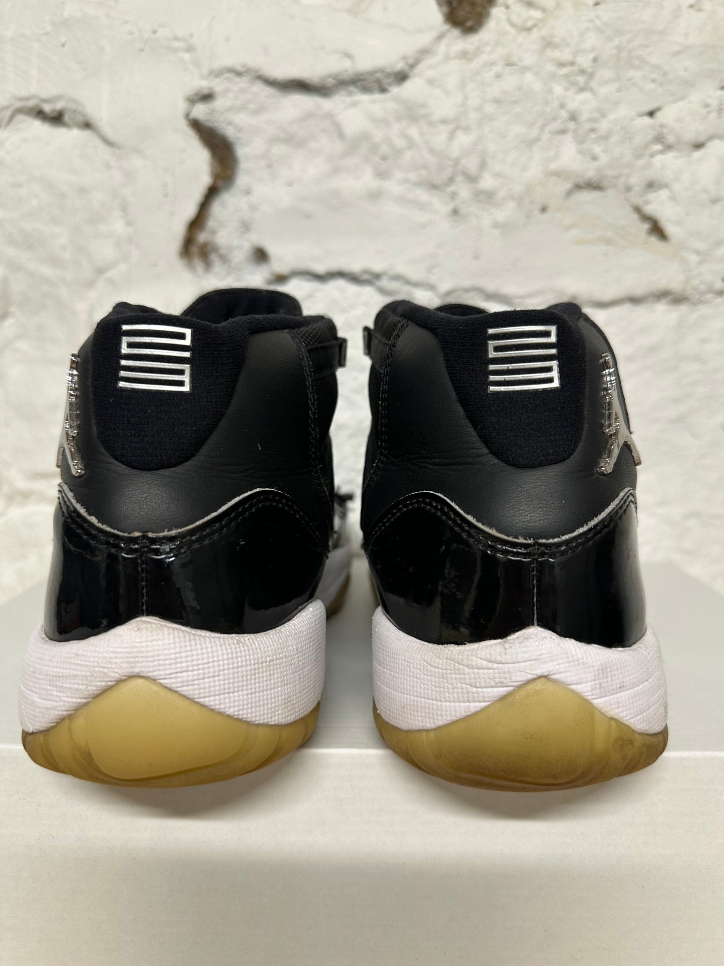 Air Jordan 11 High Jubilee Sz 7Y