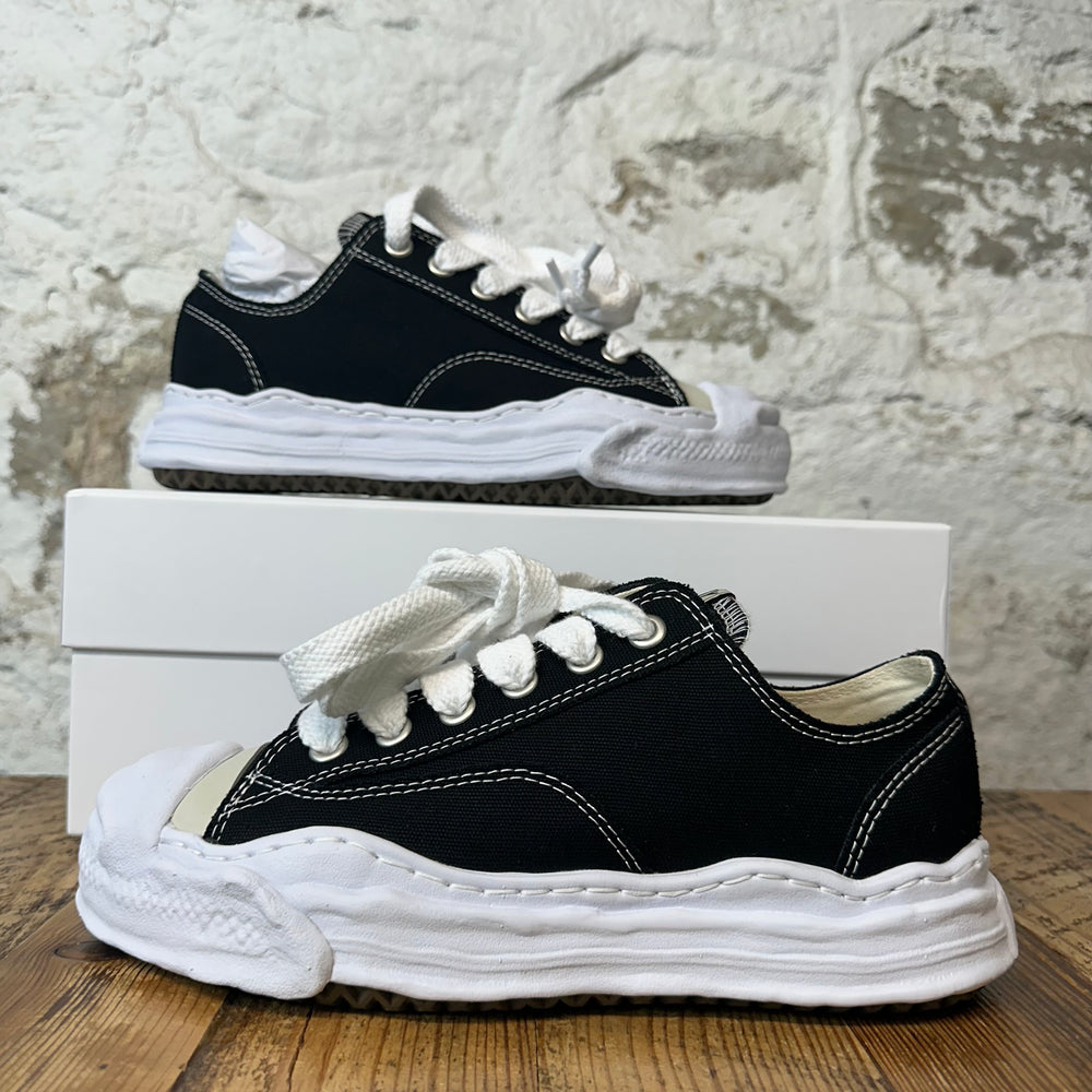 Maison Mihara Black White Hank Sneaker Sz 7 (40) DS