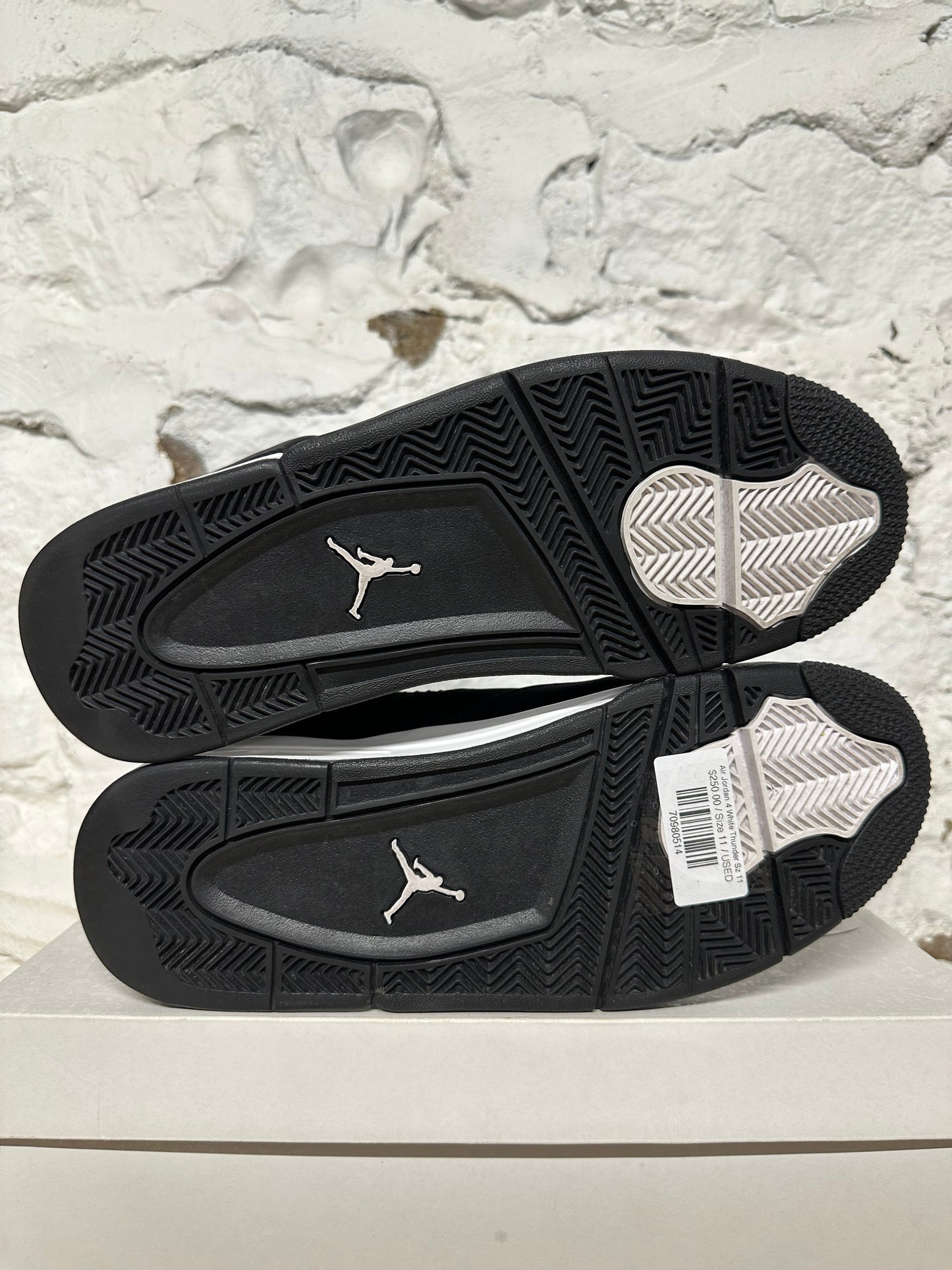 Air Jordan 4 White Thunder Sz 11