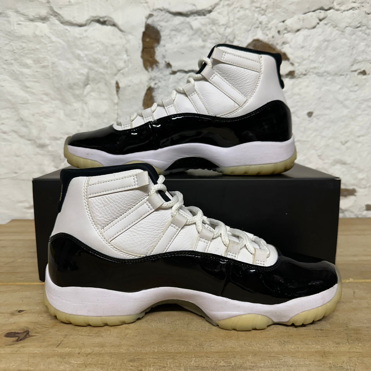 Air Jordan 11 High DMP Gratitude Sz 9.5