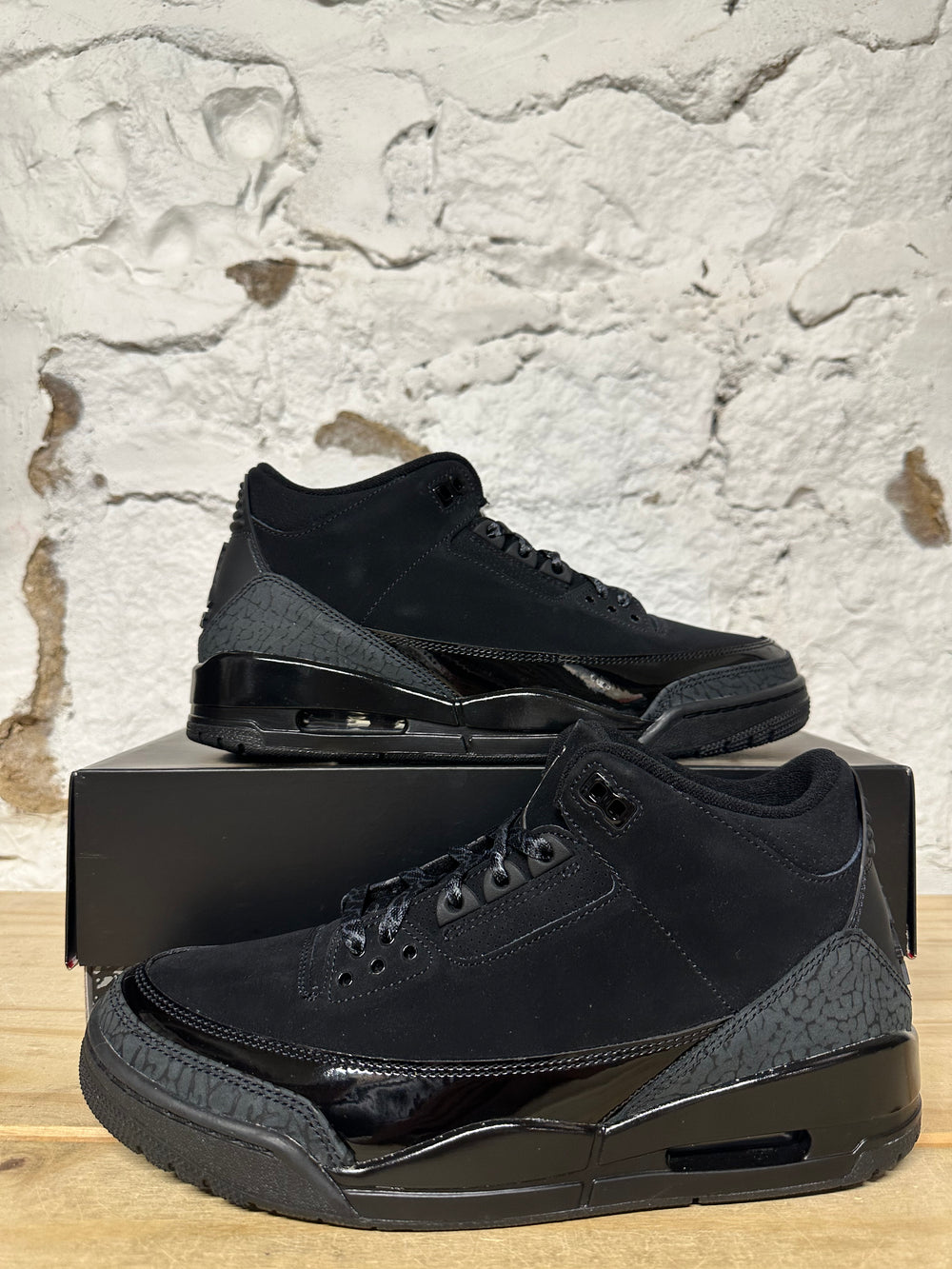 Air Jordan 3 Black Cat Sz 9.5 DS