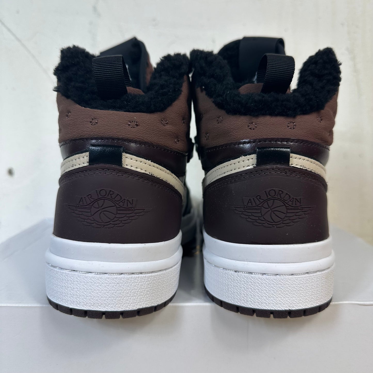 Air Jordan 1 Acclimate Brown Basalt Sz 7 (8.5W) DS