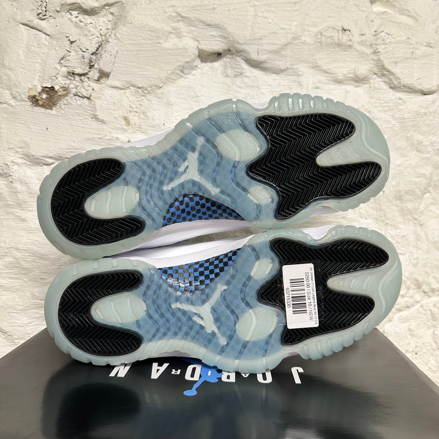 Air Jordan 11 Low Legend Blue Sz 10 DS