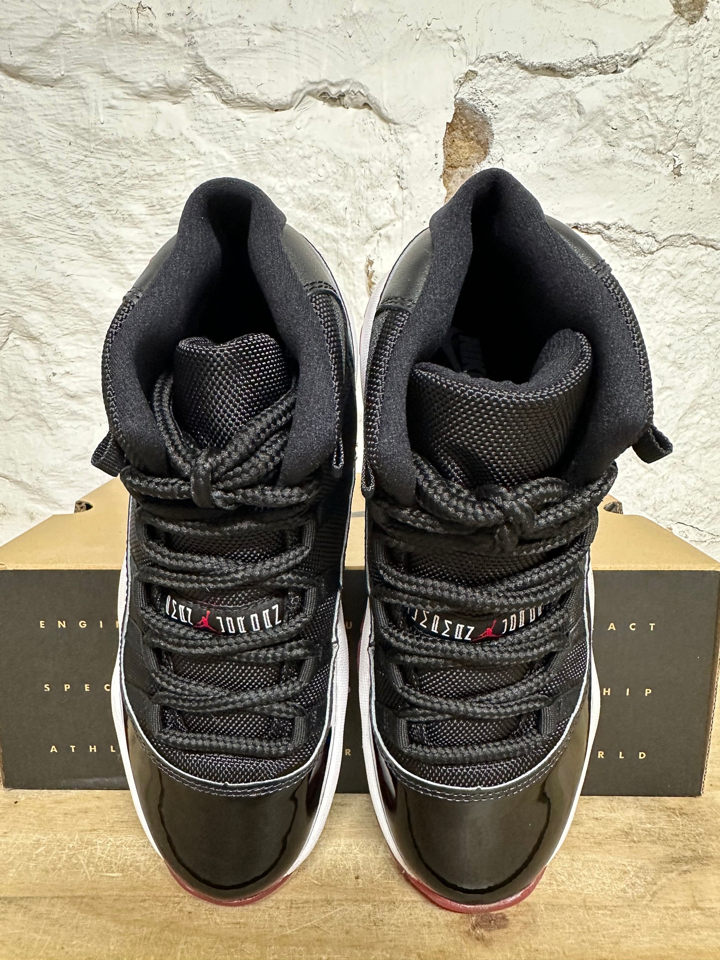 Air Jordan 11 High Bred (2019) Sz 5.5Y DS