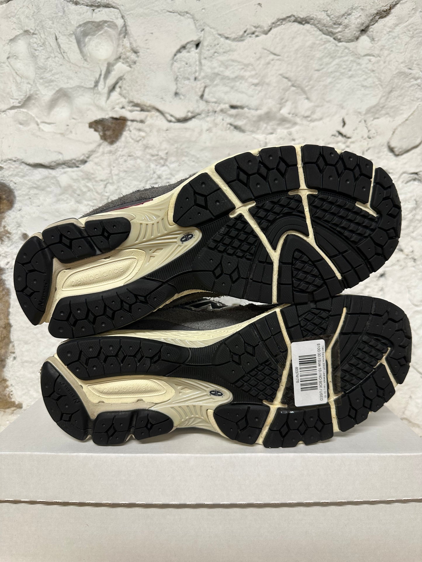 New Balance 2002R Castlerock Navy Sz 10