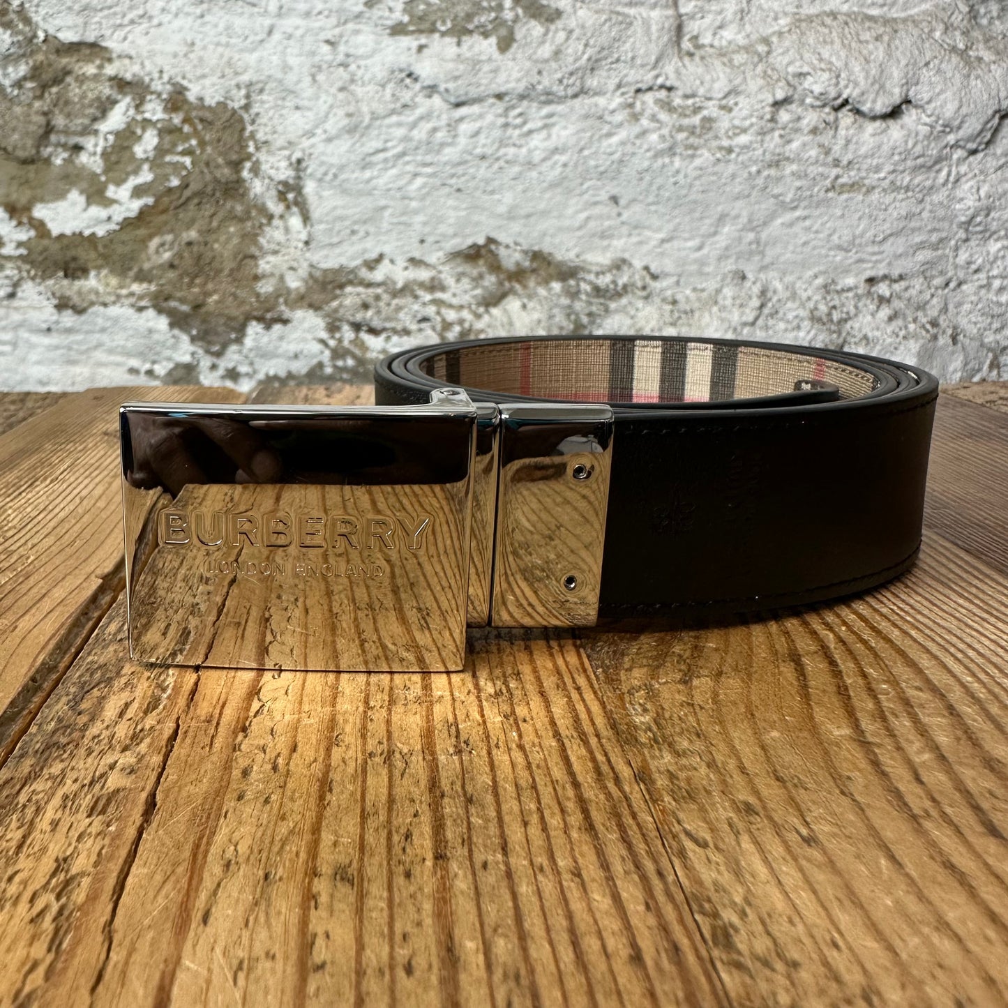 Burberry Tan Plaid Black Reversible Belt Sz (100/40)