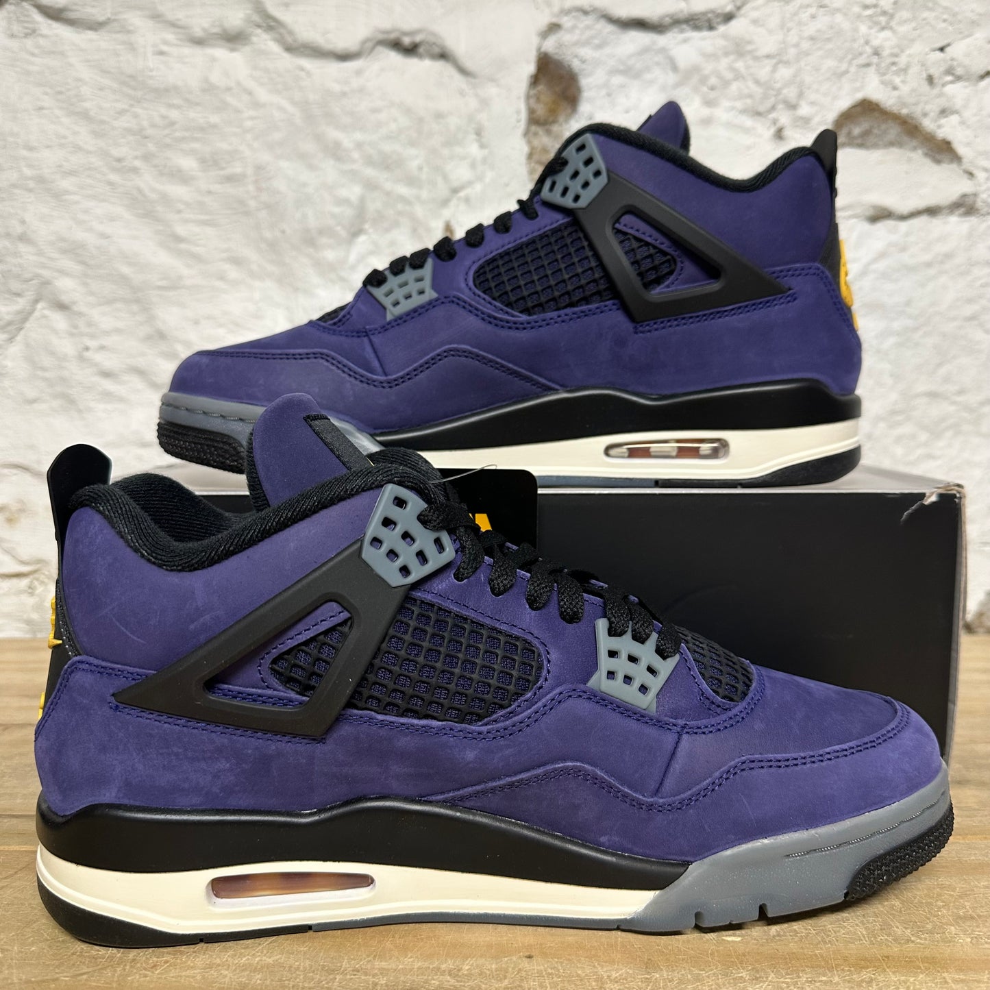 Air Jordan 4 Lakers Sz 10.5 DS