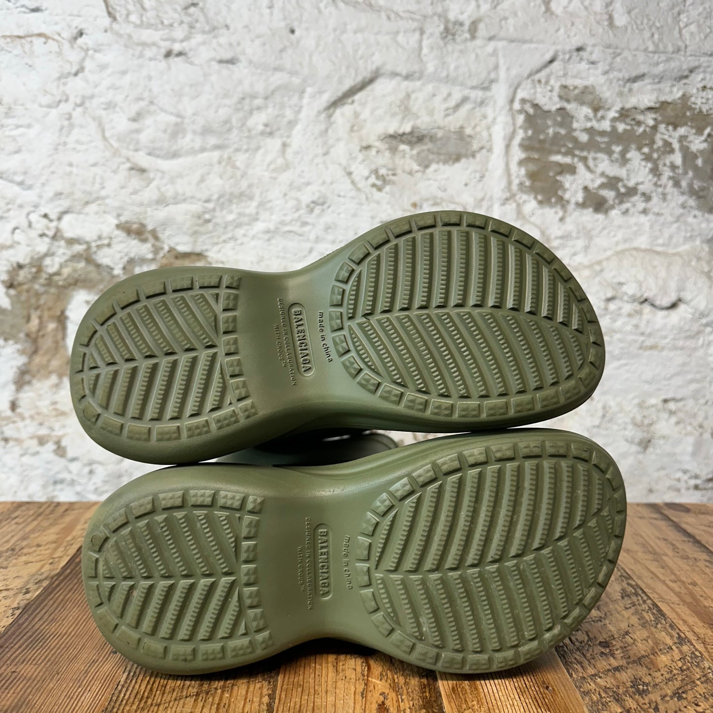 Balenciaga Croc Boot Green Sz 8 (41) No Box