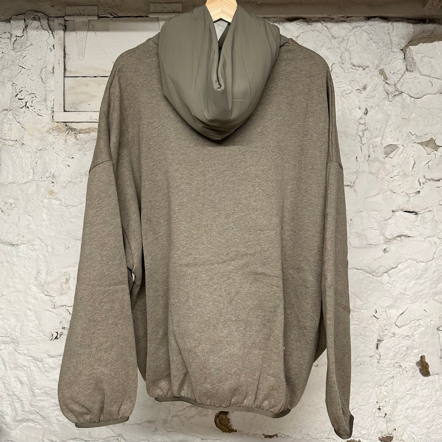 Fear of God Essentials Arc Logo Dark Oatmeal Hoodie Sz L