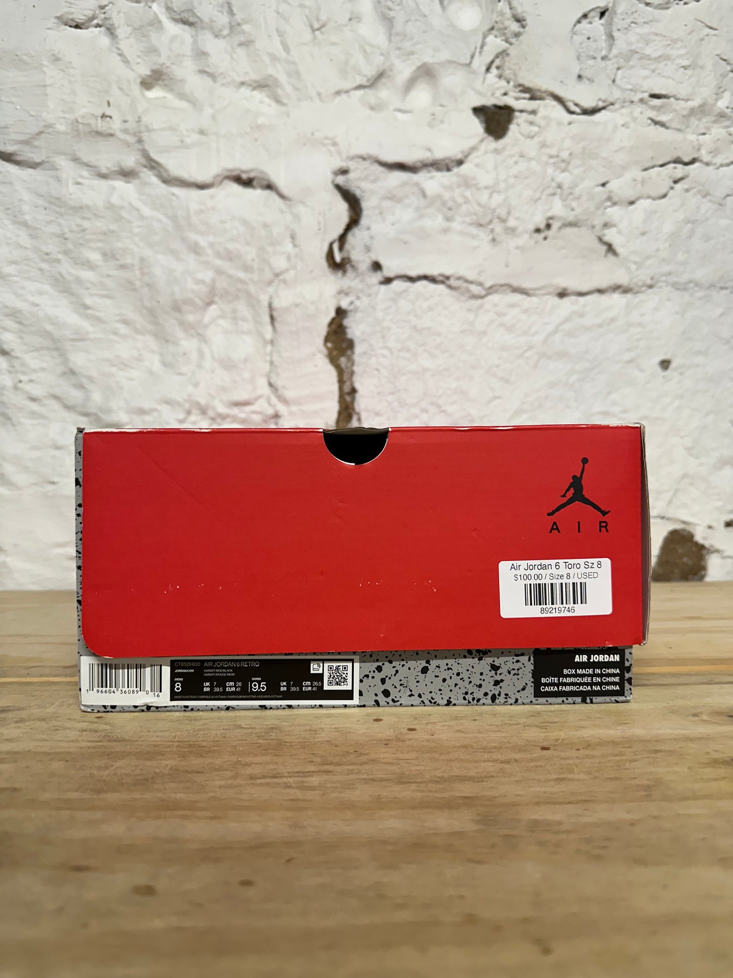 Air Jordan 6 Toro Sz 8