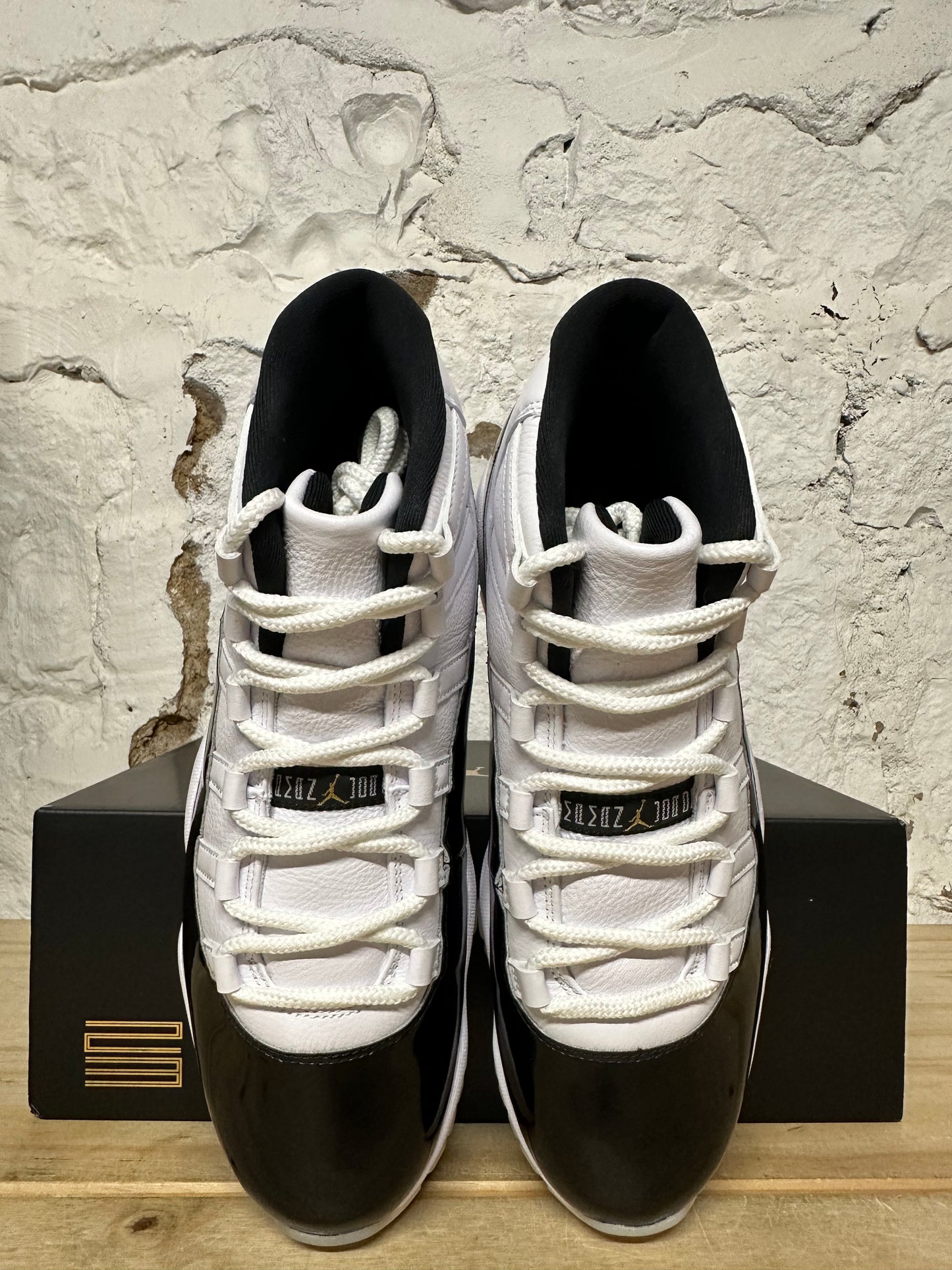 Air Jordan 11 High Gratitude Sz 10.5 DS