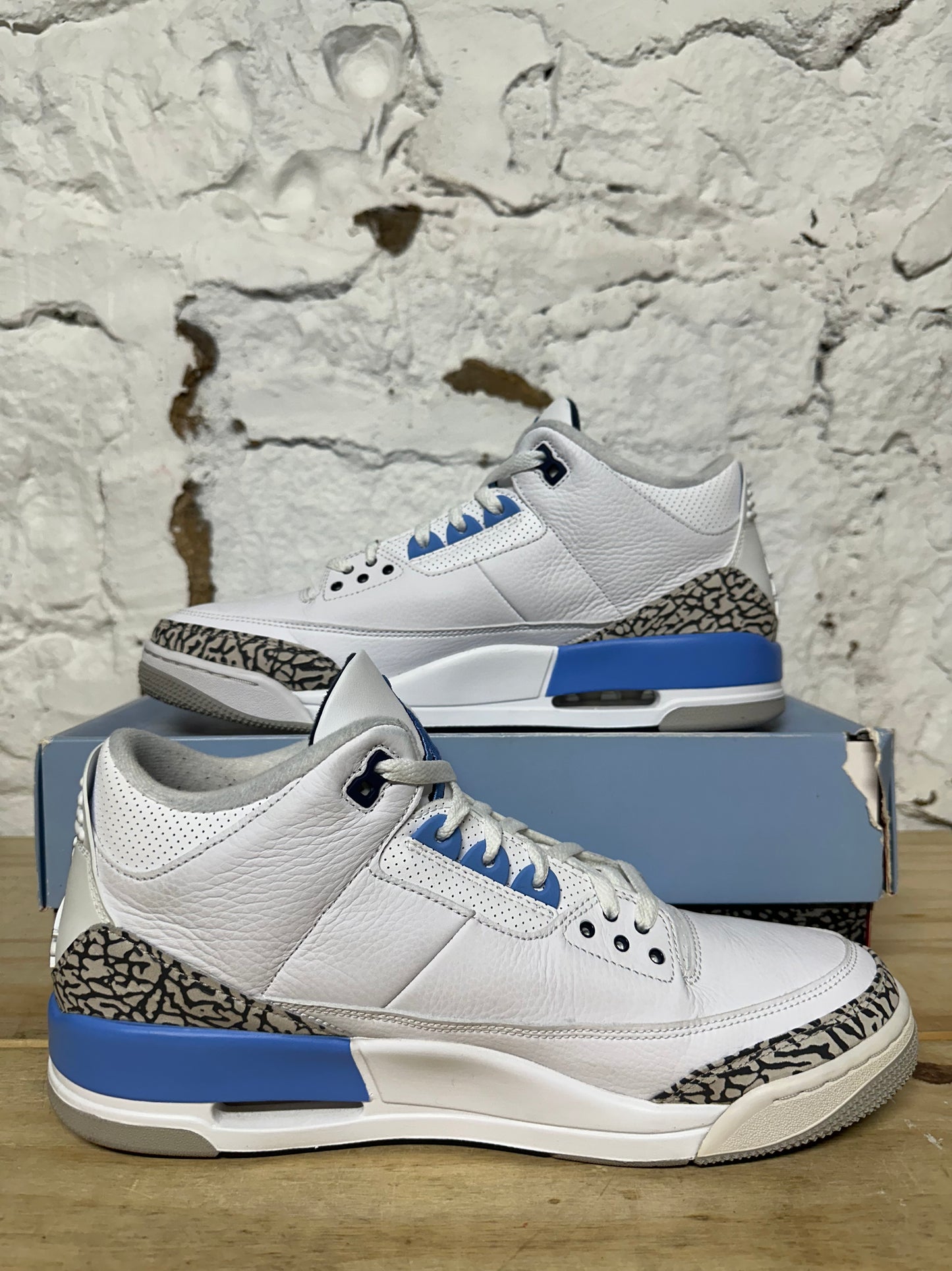 Air Jordan 3 UNC Sz 13