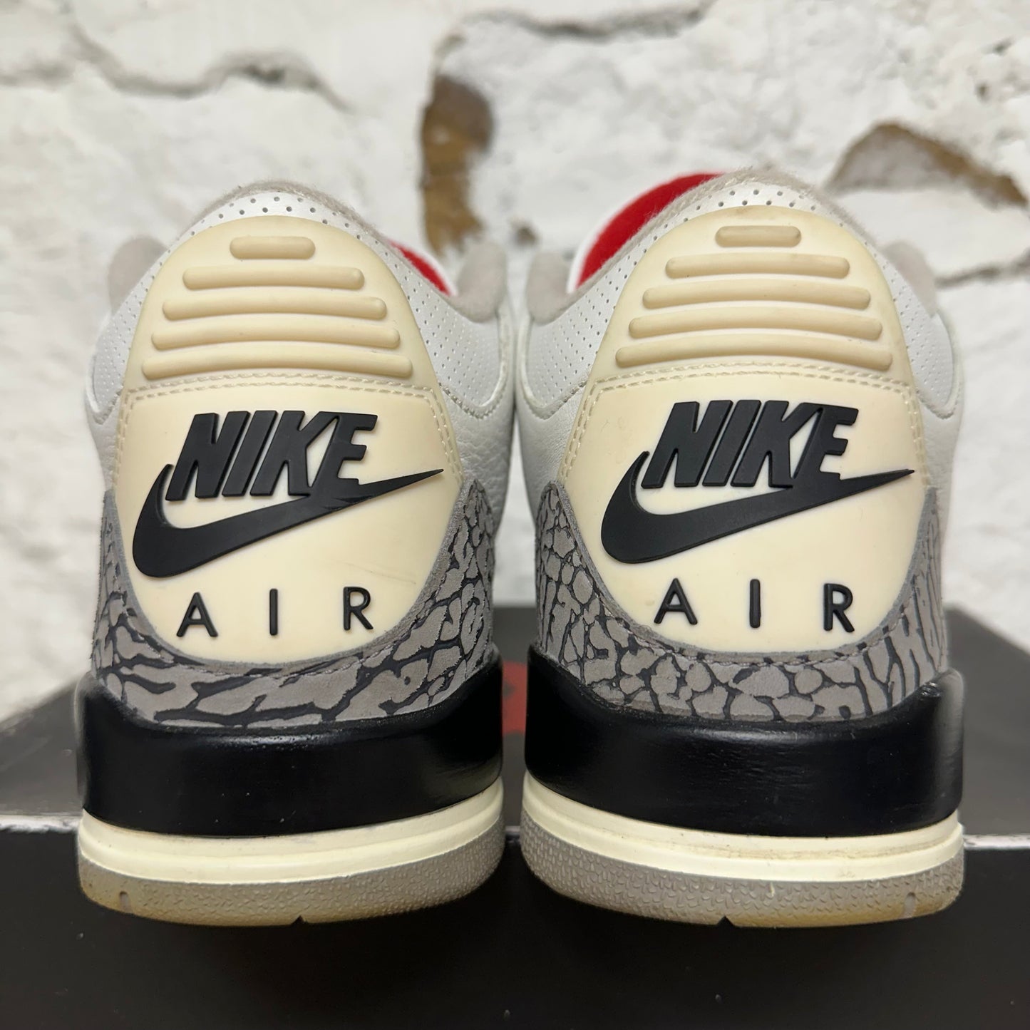 Air Jordan 3 White Cement Reimagined Sz 10.5