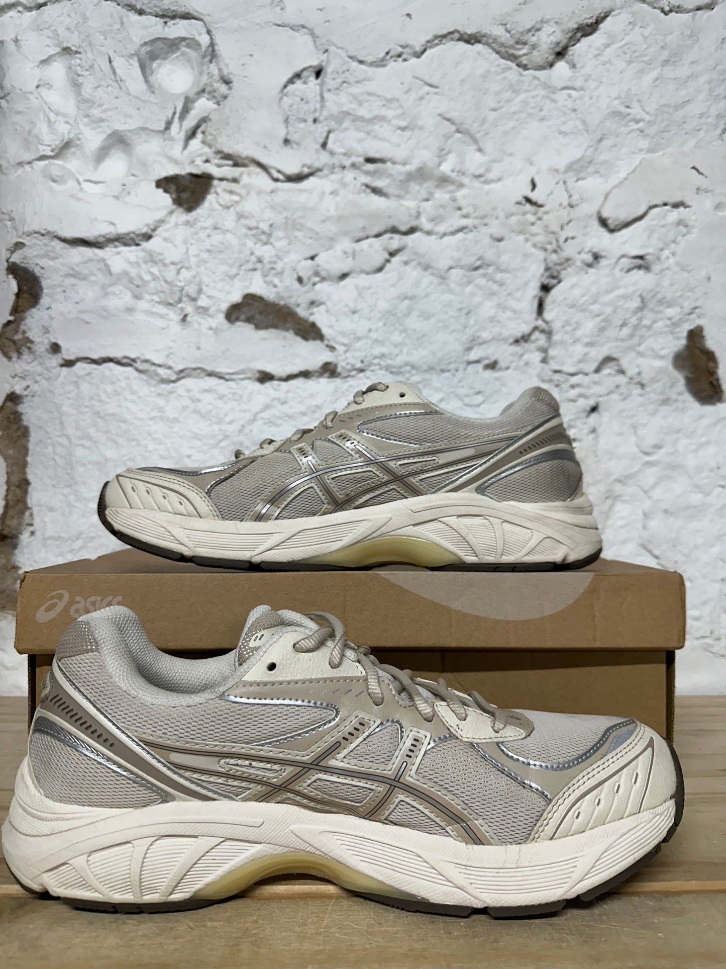 Asics Gel-2160 Oatmeal Taupe Sz 10.5