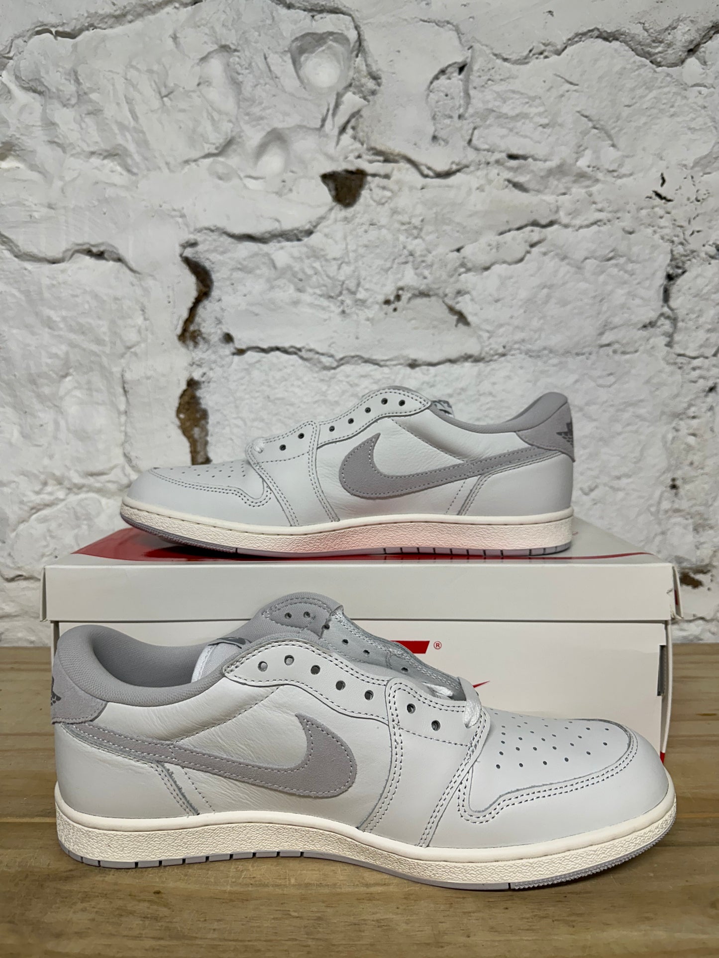 Air Jordan 1 Low Neutral Gray Sz 14 DS